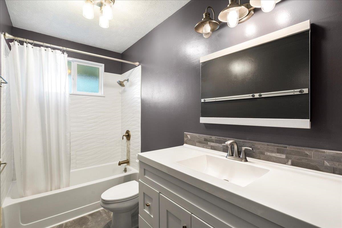 88  Hiwalani Loop Pukalani Golf Course, Pukalani home - photo 17 of 50