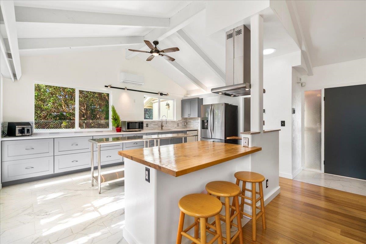 88  Hiwalani Loop Pukalani Golf Course, Pukalani home - photo 4 of 50