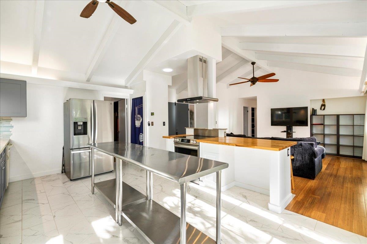 88  Hiwalani Loop Pukalani Golf Course, Pukalani home - photo 8 of 50