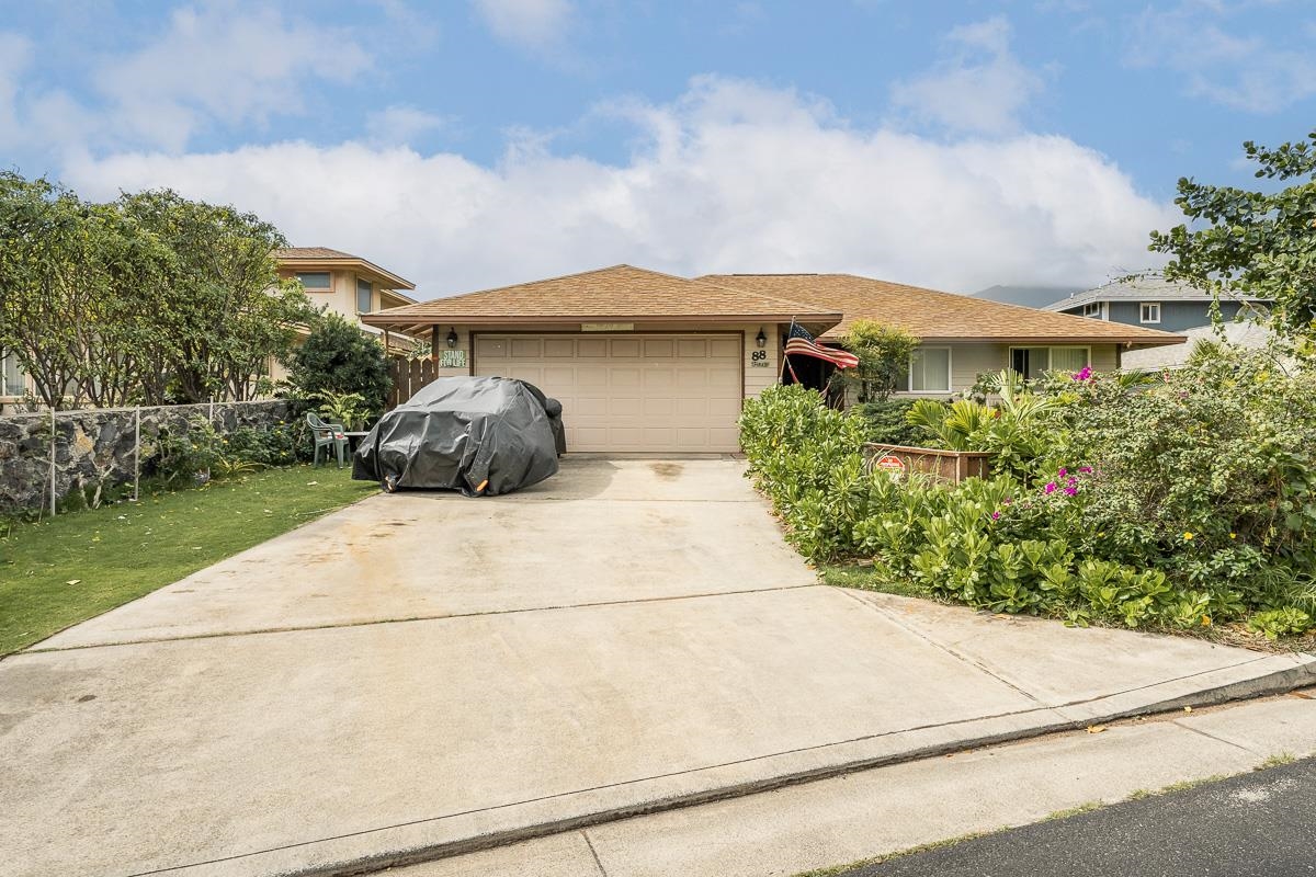 88  Kuukama St , Kahului home - photo 3 of 32