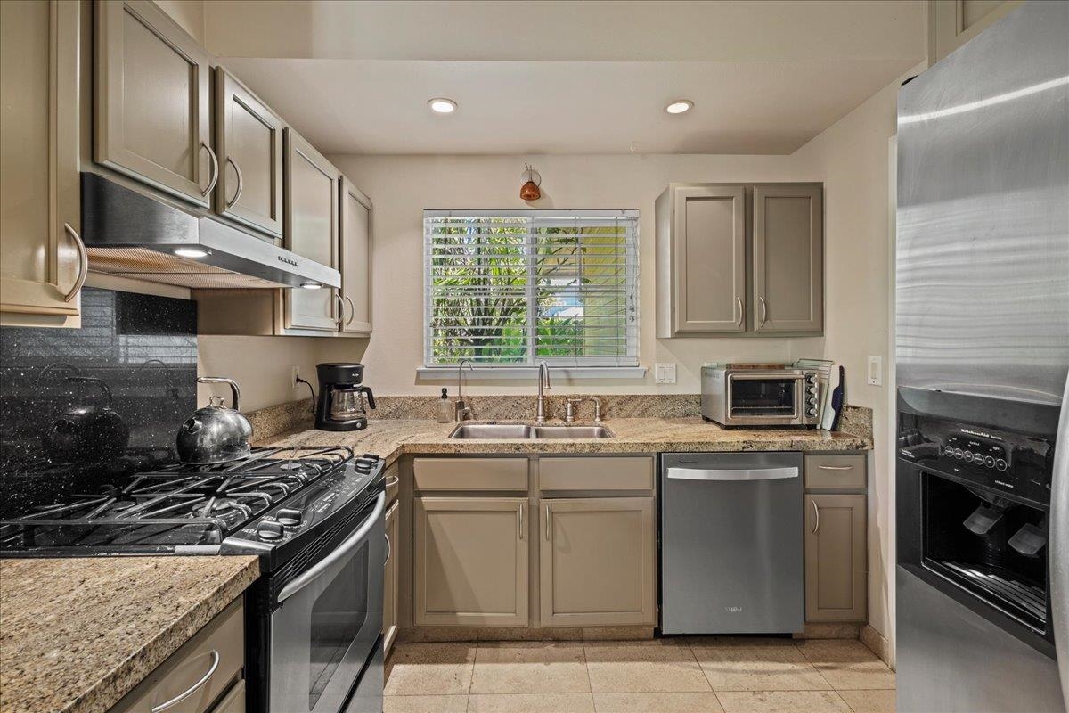 88  Lae St Kuau, Spreckelsville/Paia/Kuau home - photo 11 of 39