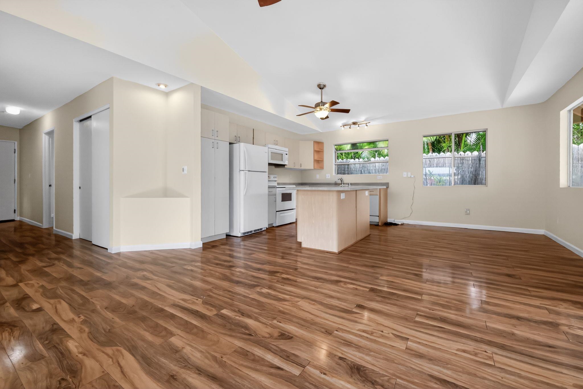 886  Mahealani St , Kihei home - photo 13 of 50