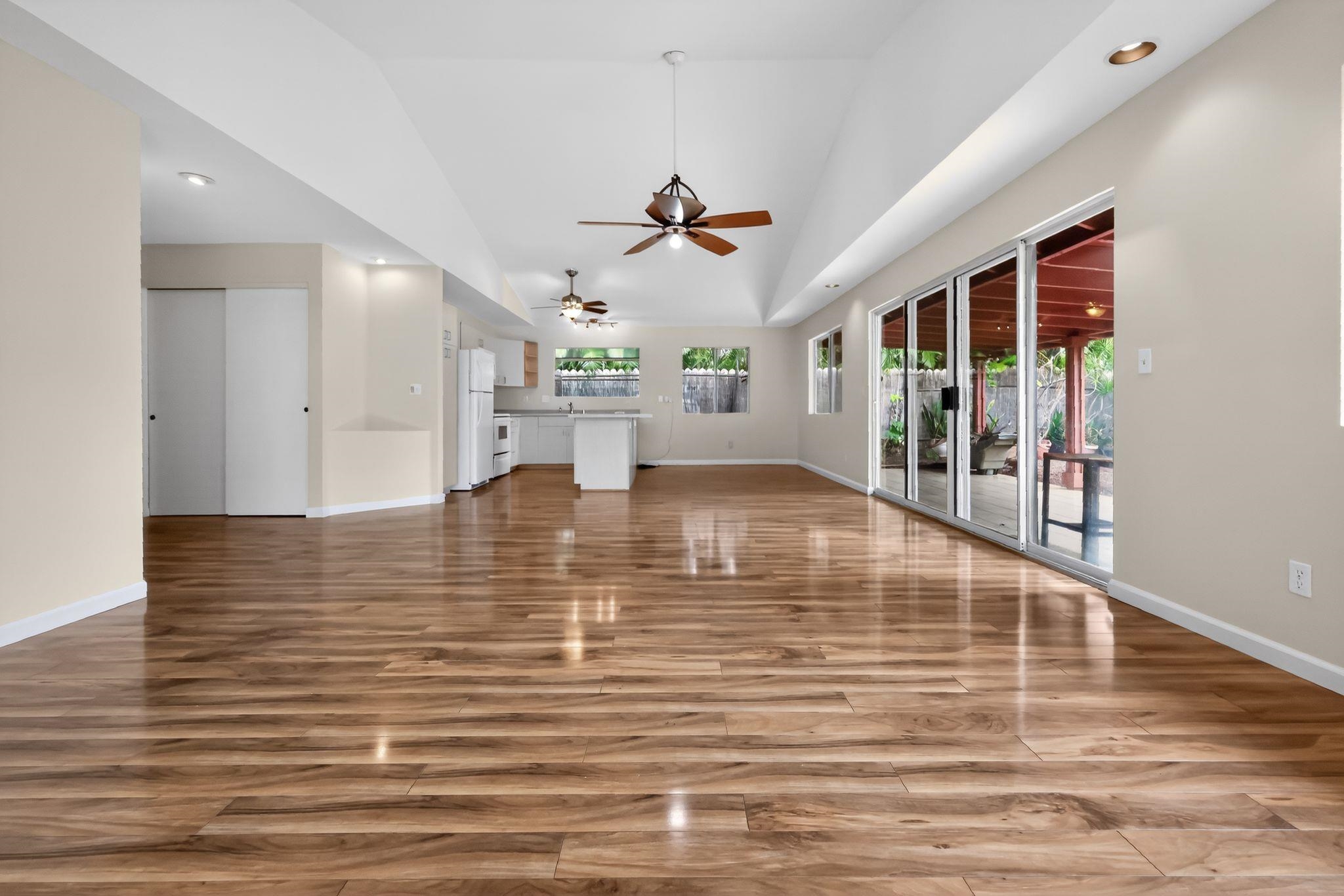 886  Mahealani St , Kihei home - photo 5 of 50