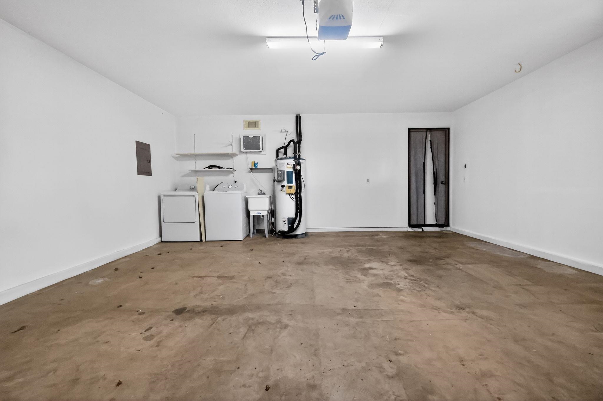 886  Mahealani St , Kihei home - photo 42 of 50