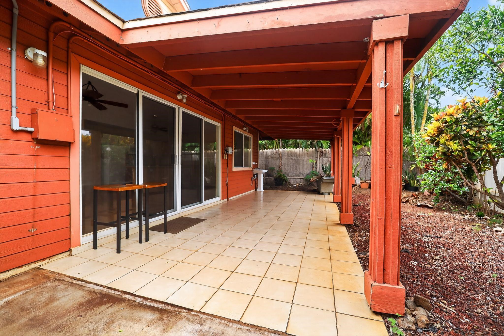 886  Mahealani St , Kihei home - photo 44 of 50