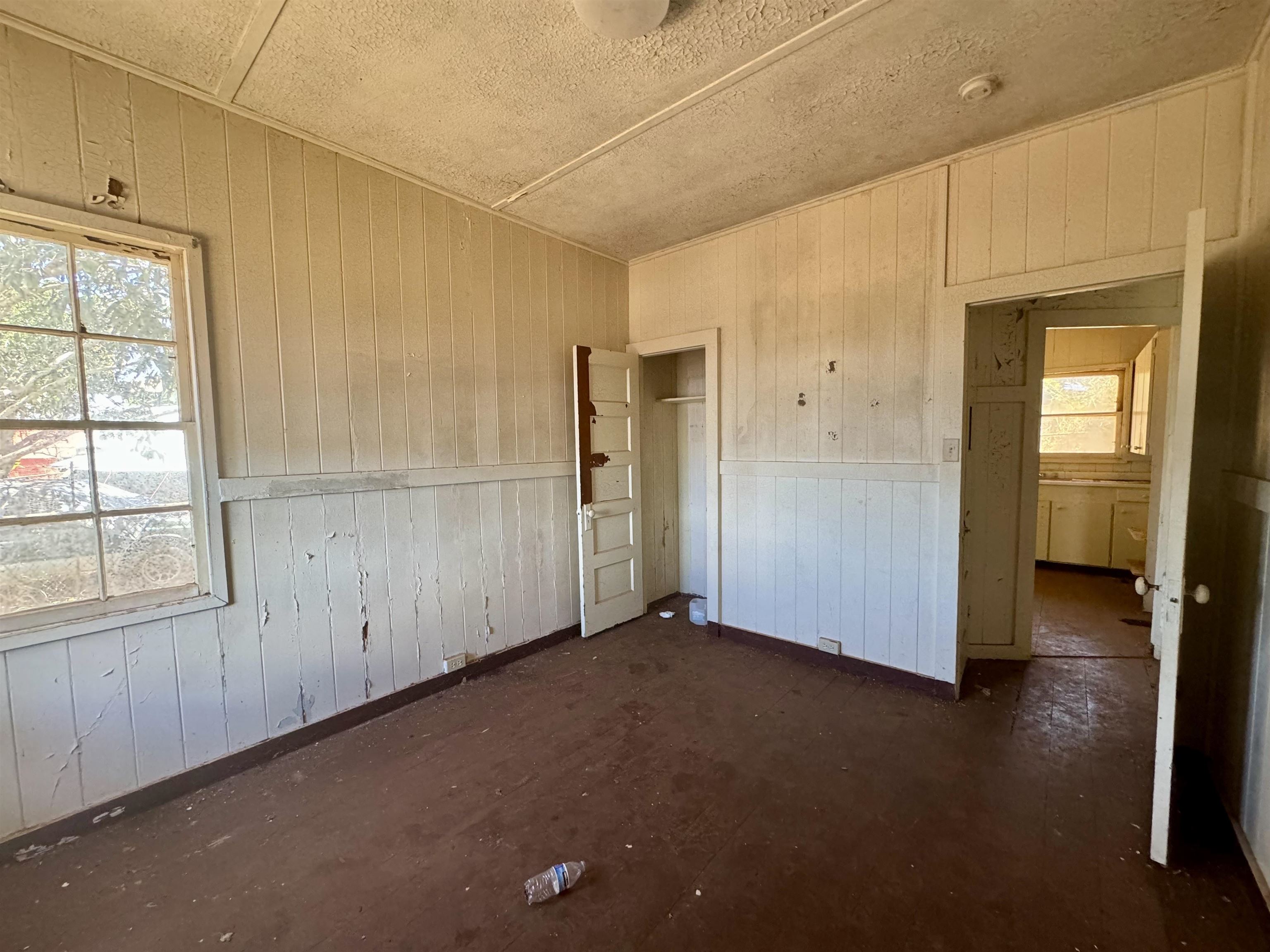 89  Hoaikane St , Molokai home - photo 14 of 28