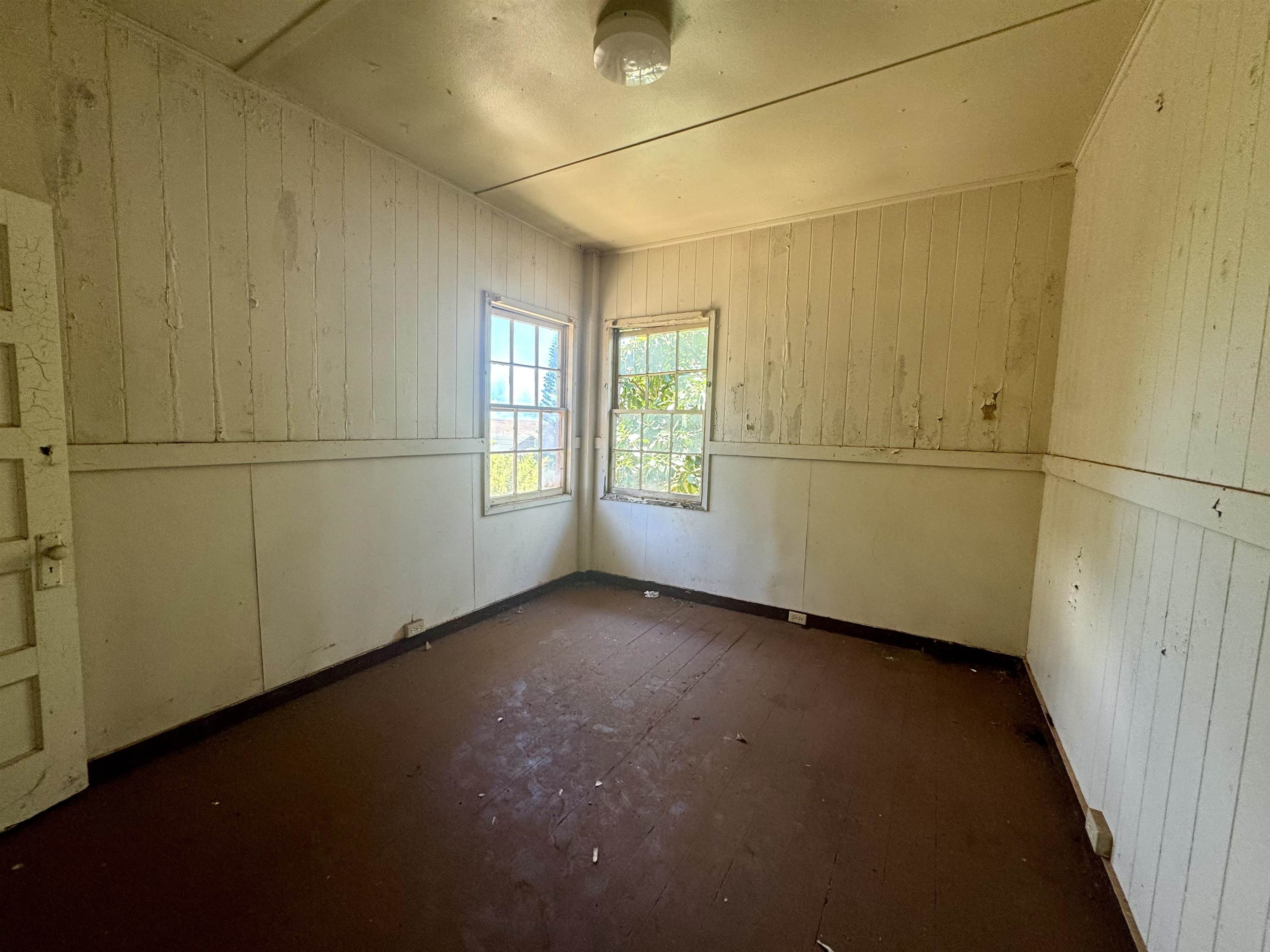 89  Hoaikane St , Molokai home - photo 16 of 28