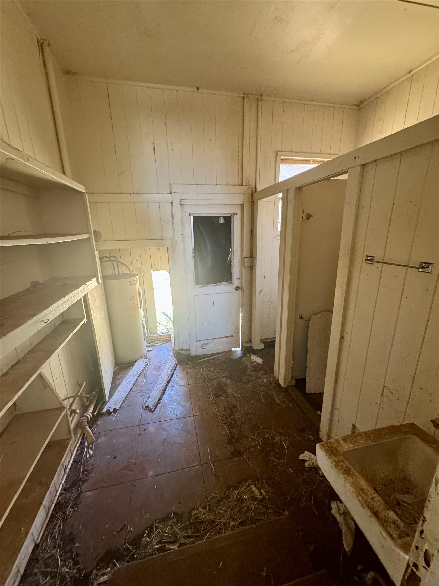 89  Hoaikane St , Molokai home - photo 19 of 28