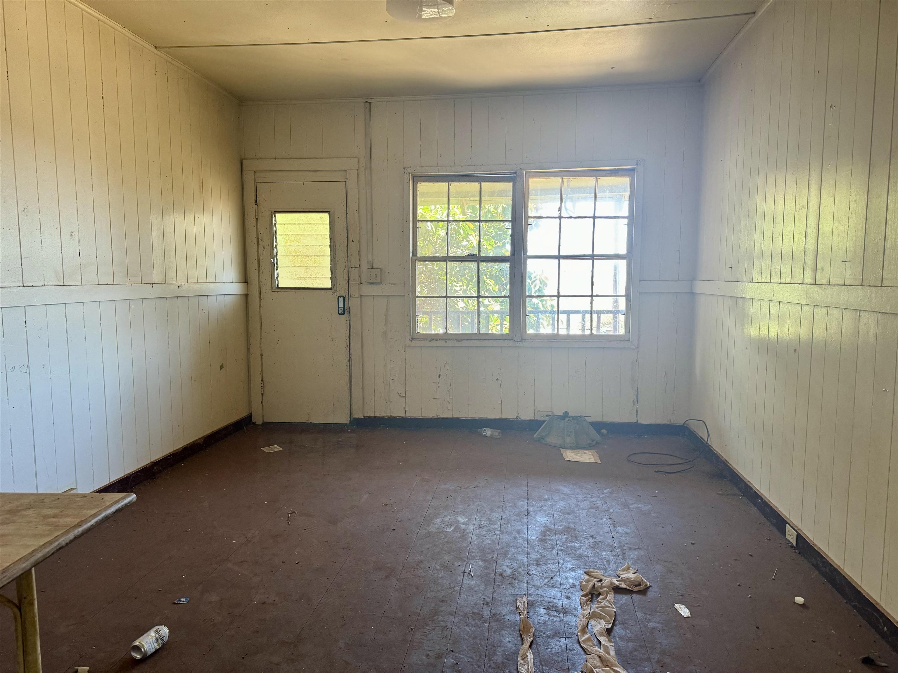 89  Hoaikane St , Molokai home - photo 7 of 28