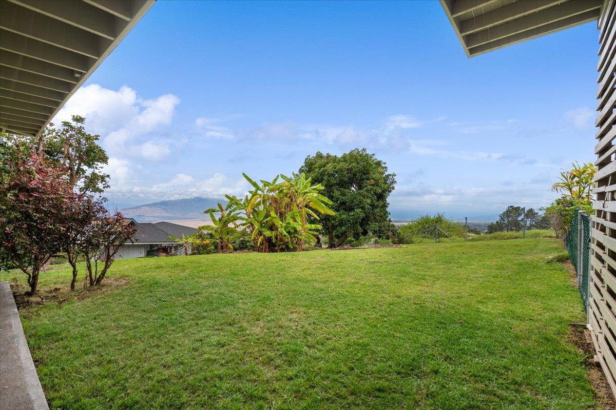 89  Holomakani Dr , Kula/Ulupalakua/Kanaio home - photo 39 of 45