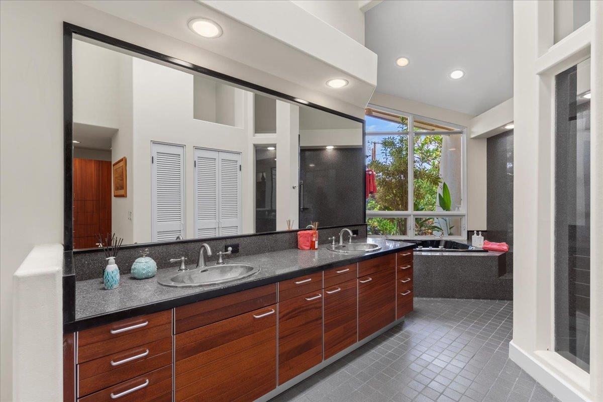 9  Puu Hale St Kaanapali, Kaanapali home - photo 27 of 44