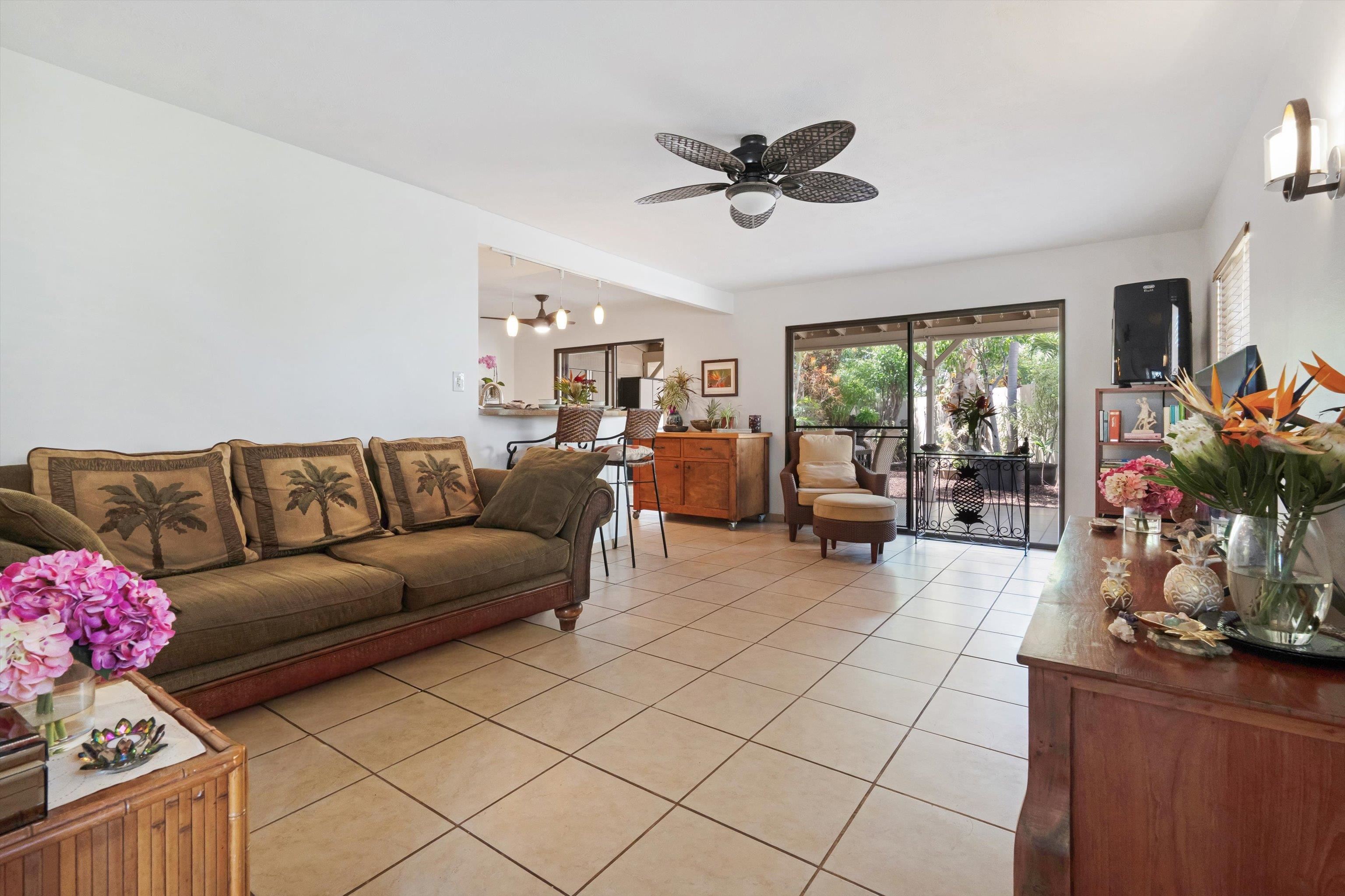 Auhana Kuleana condo # 201, Kihei, Hawaii - photo 13 of 48