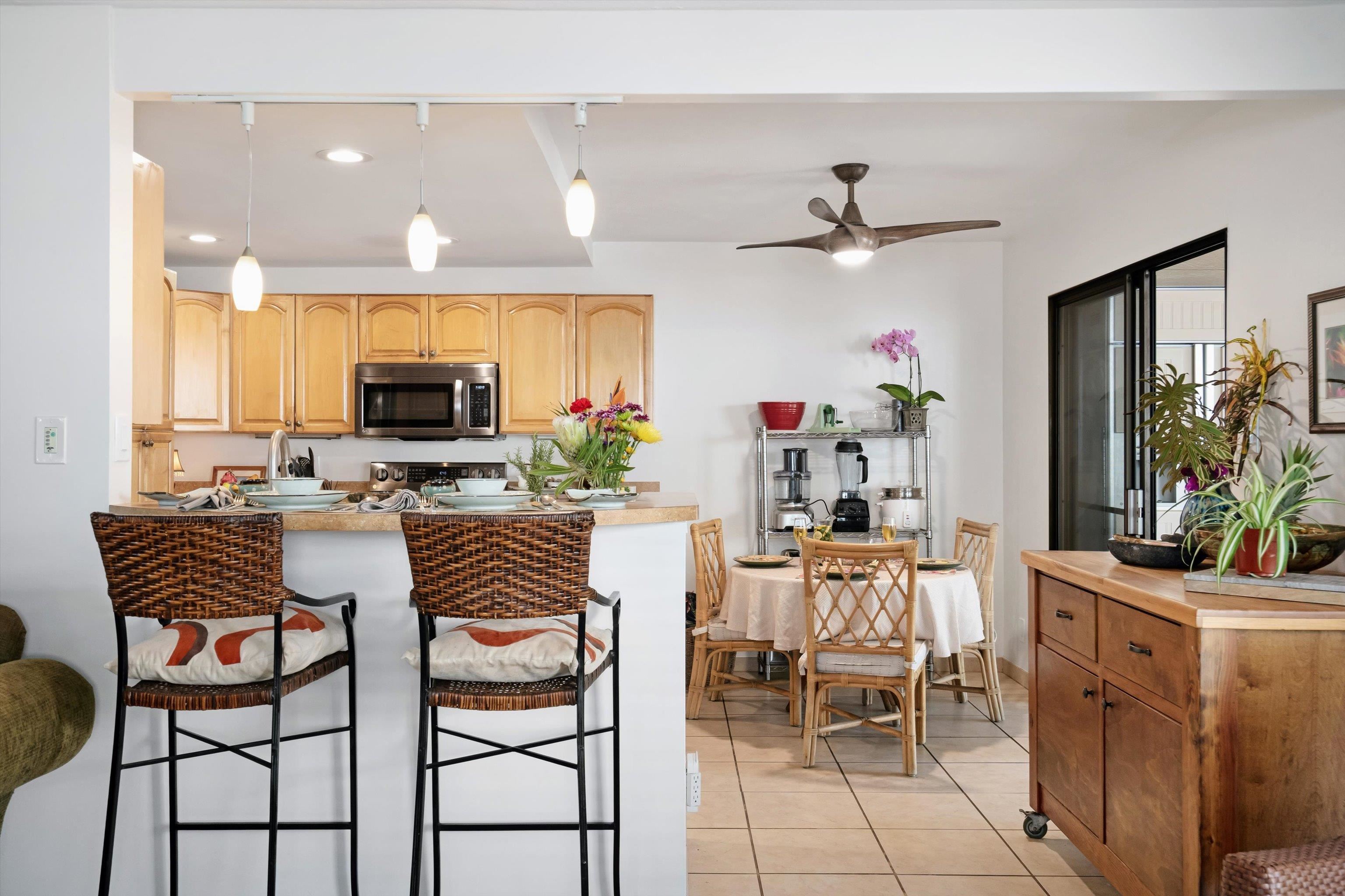 Auhana Kuleana condo # 201, Kihei, Hawaii - photo 14 of 48