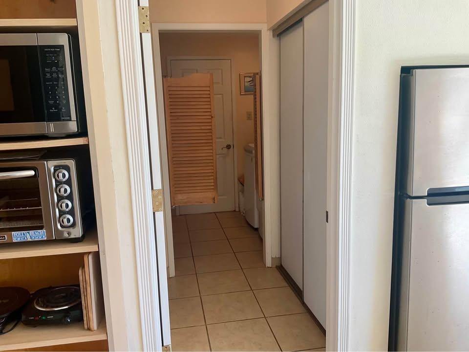 Auhana Kuleana condo # 201, Kihei, Hawaii - photo 18 of 48