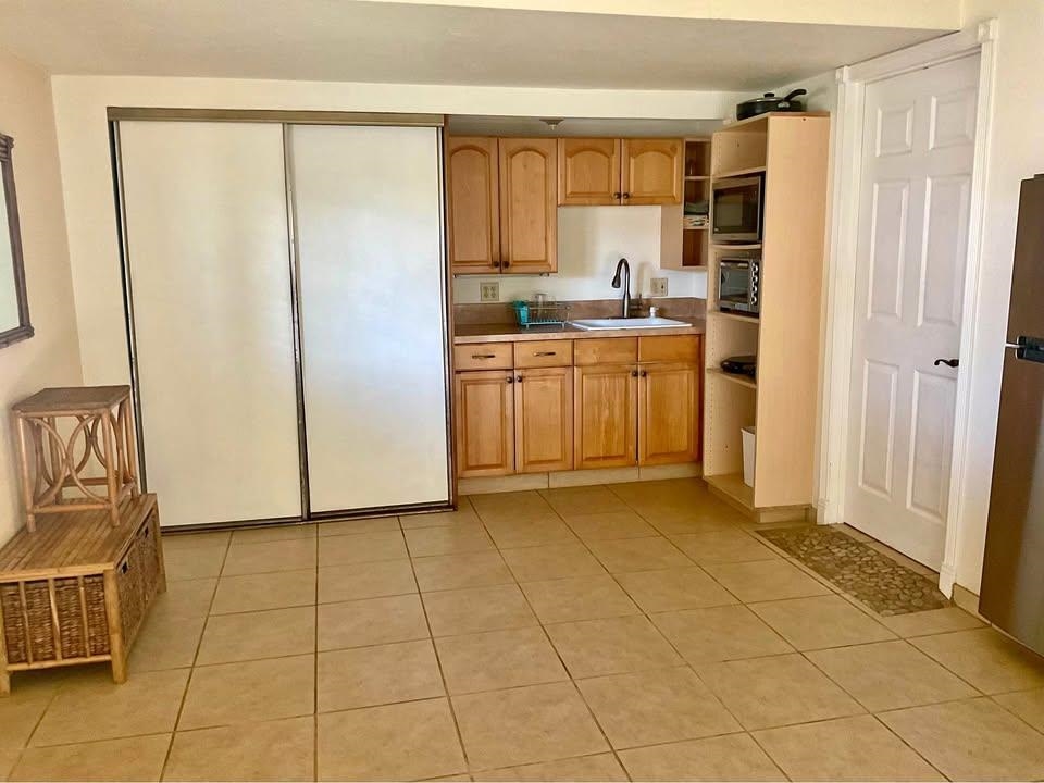 Auhana Kuleana condo # 201, Kihei, Hawaii - photo 23 of 48