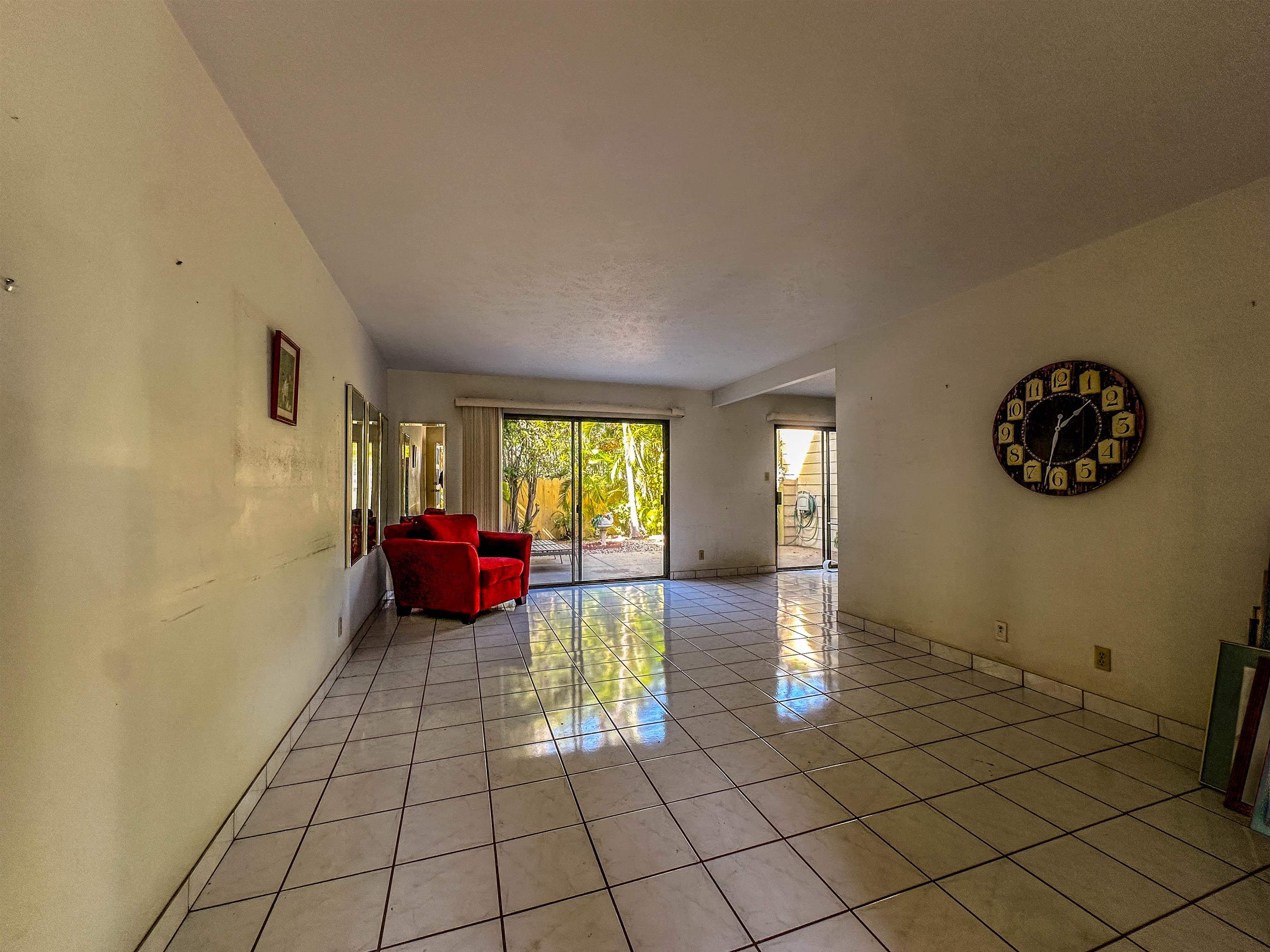 Auhana Kuleana condo # 202, Kihei, Hawaii - photo 2 of 12