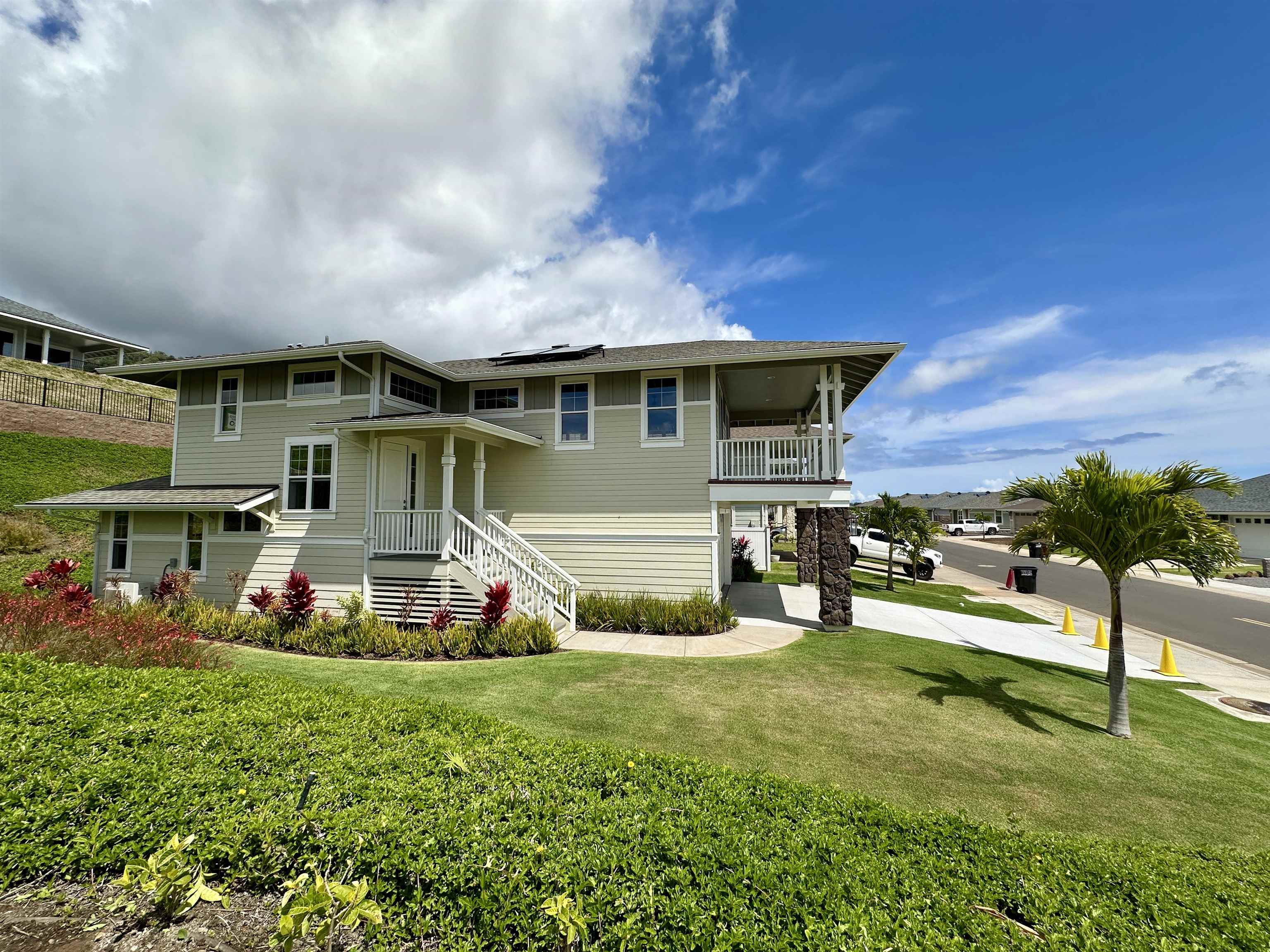 90  Kupaloke St Kehalani, Wailuku home - photo 3 of 39