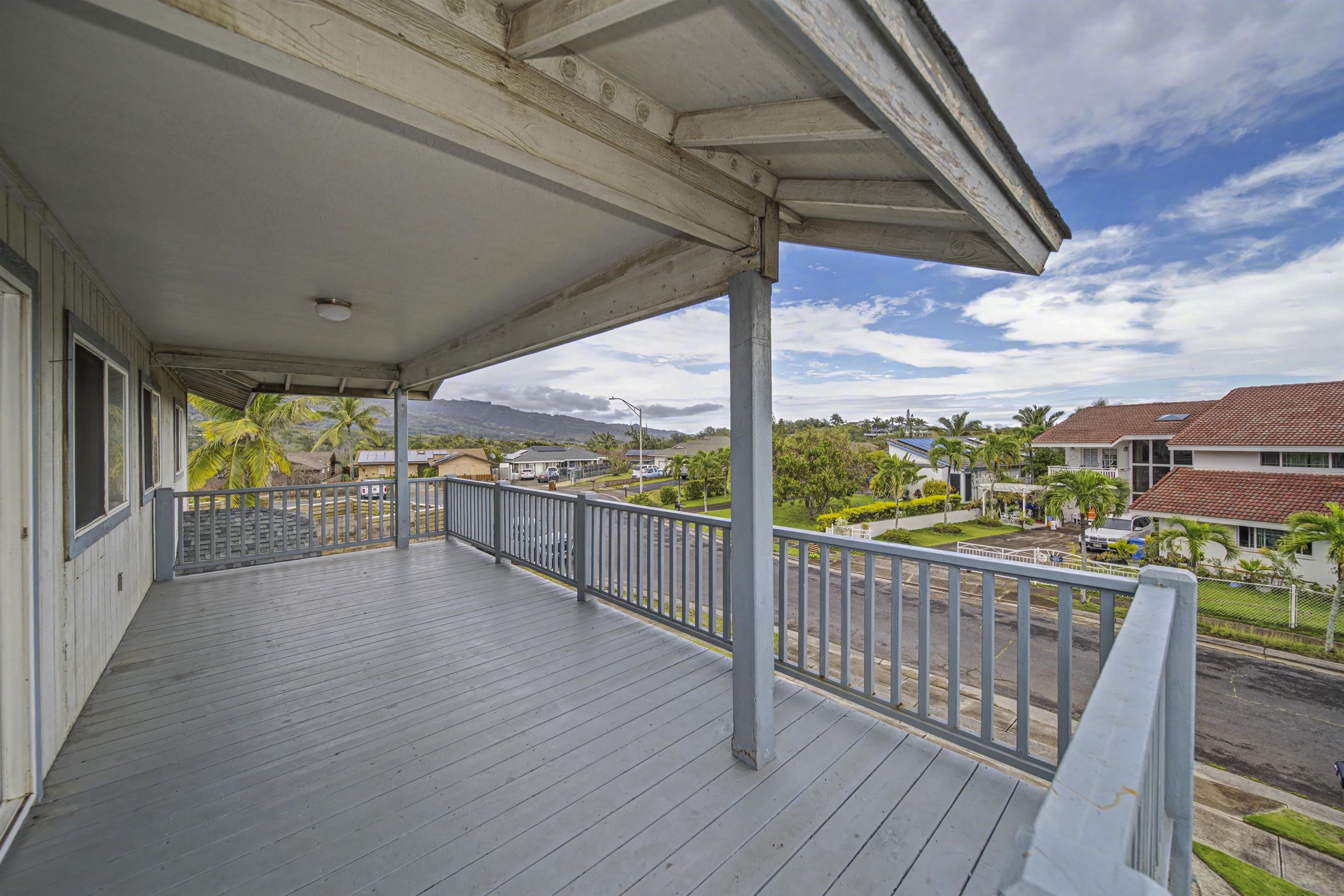 905  Lekeona Loop , Wailuku home - photo 7 of 44