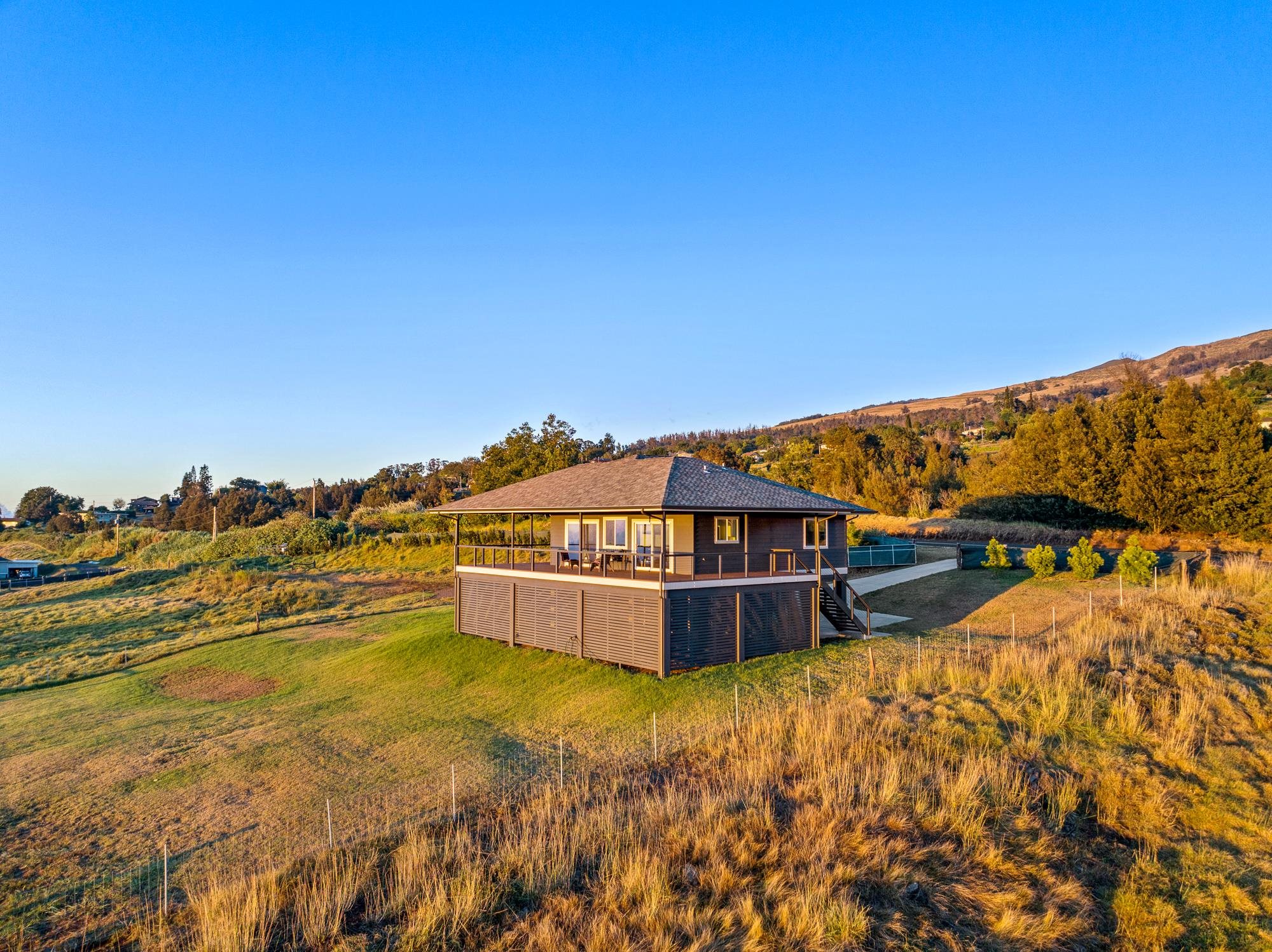 909  Copp Rd Kula, Kula/Ulupalakua/Kanaio home - photo 32 of 48