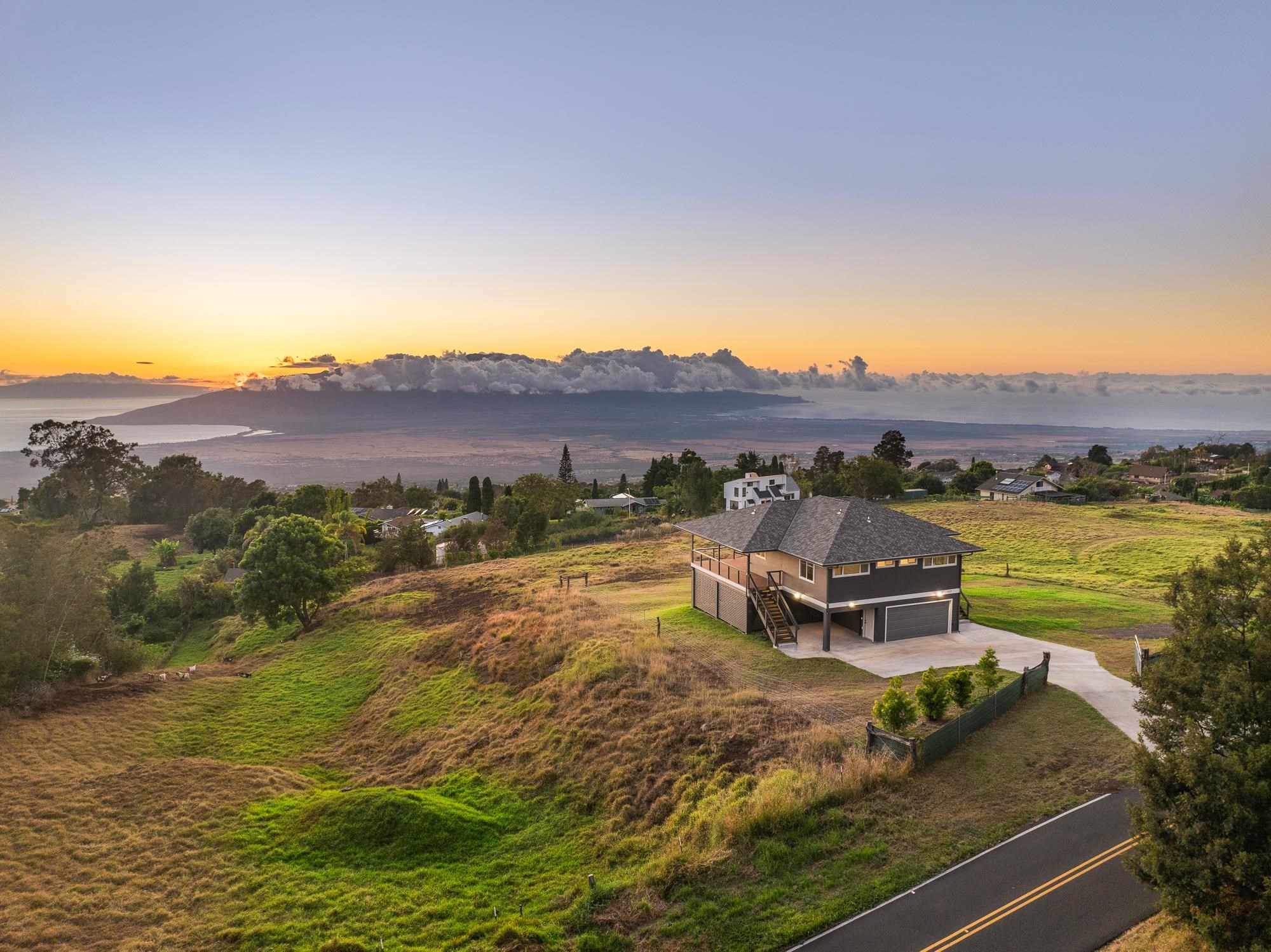 909  Copp Rd Kula, Kula/Ulupalakua/Kanaio home - photo 9 of 48