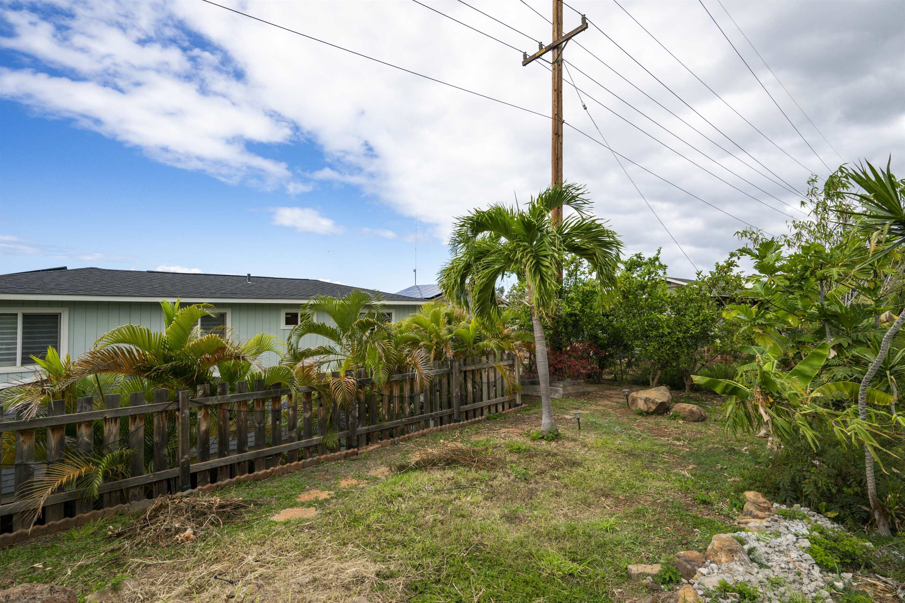 912  N Niheu Pl Lahainaluna, Lahaina home - photo 16 of 45