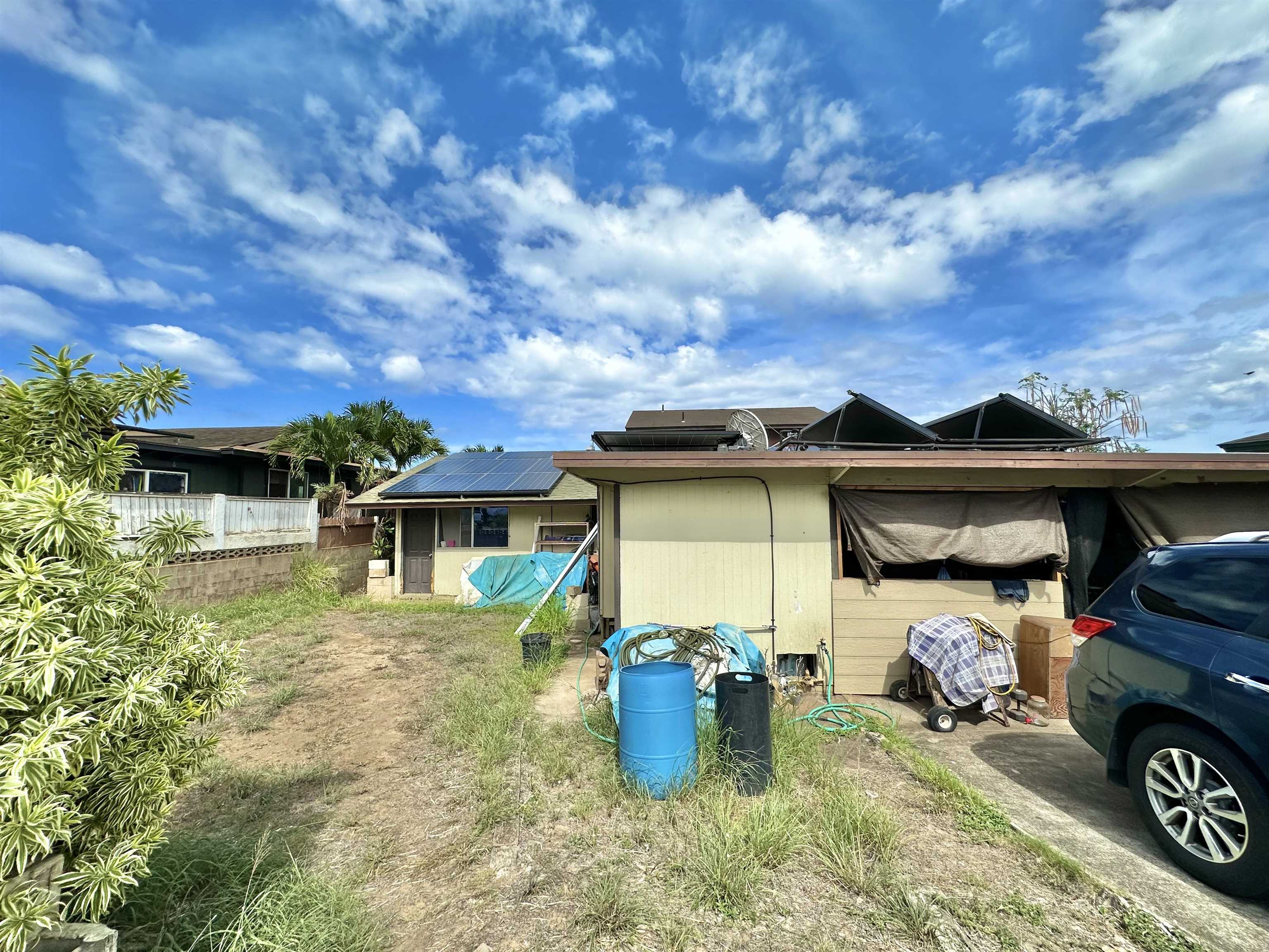 924  Puuloa St , Wailuku home - photo 4 of 32