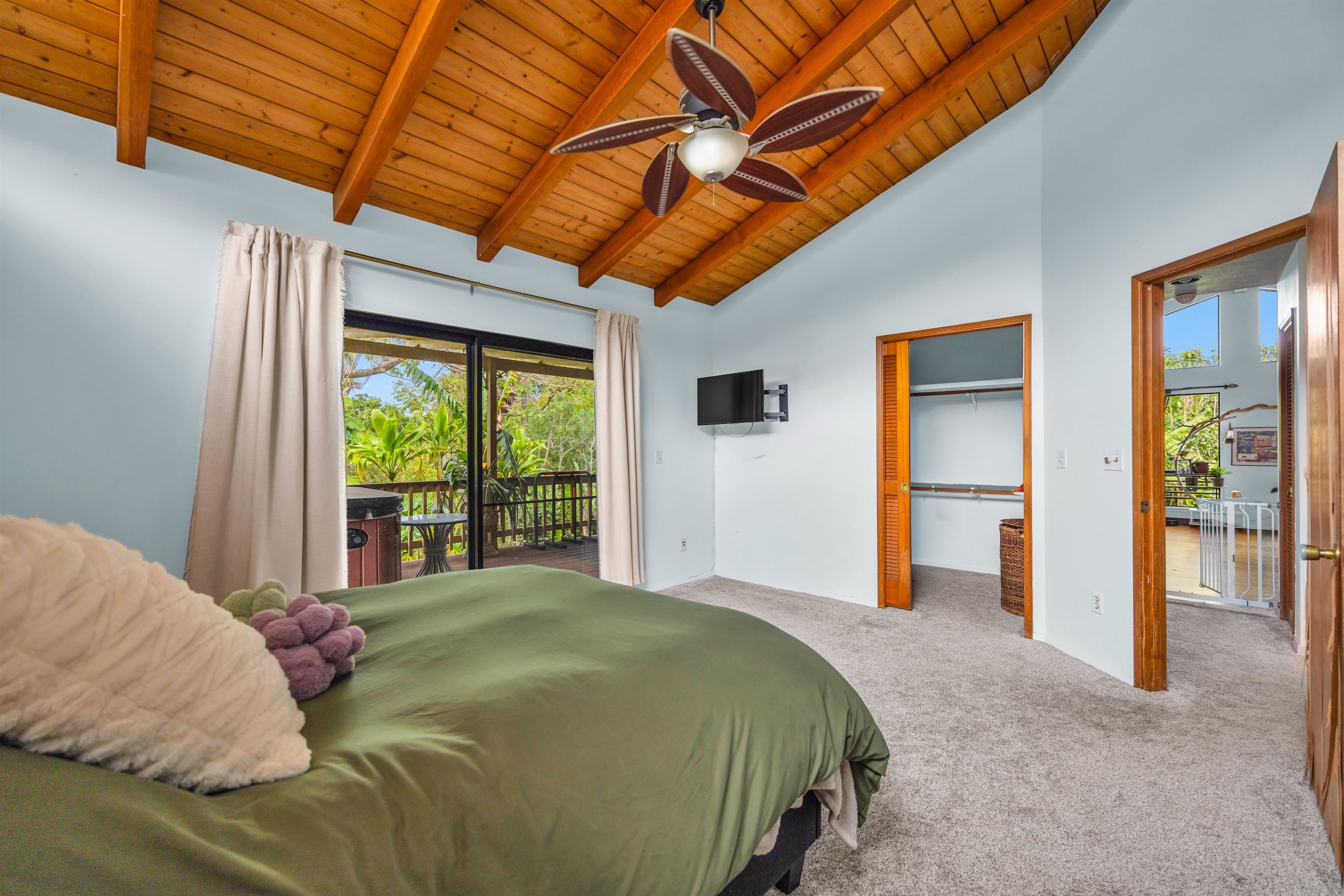 925  Kaupakalua Rd , Haiku home - photo 14 of 50