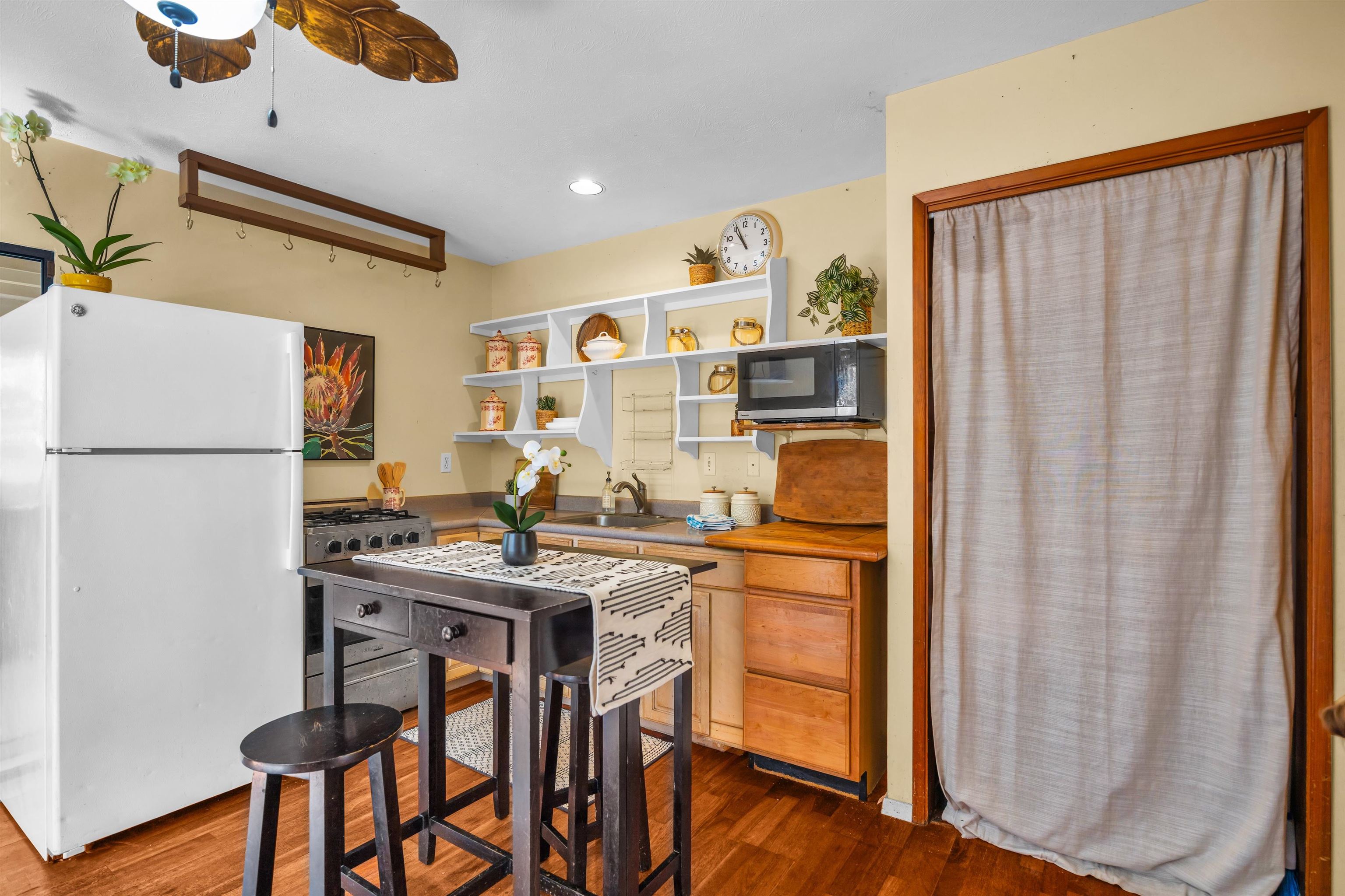 925  Kaupakalua Rd , Haiku home - photo 26 of 50