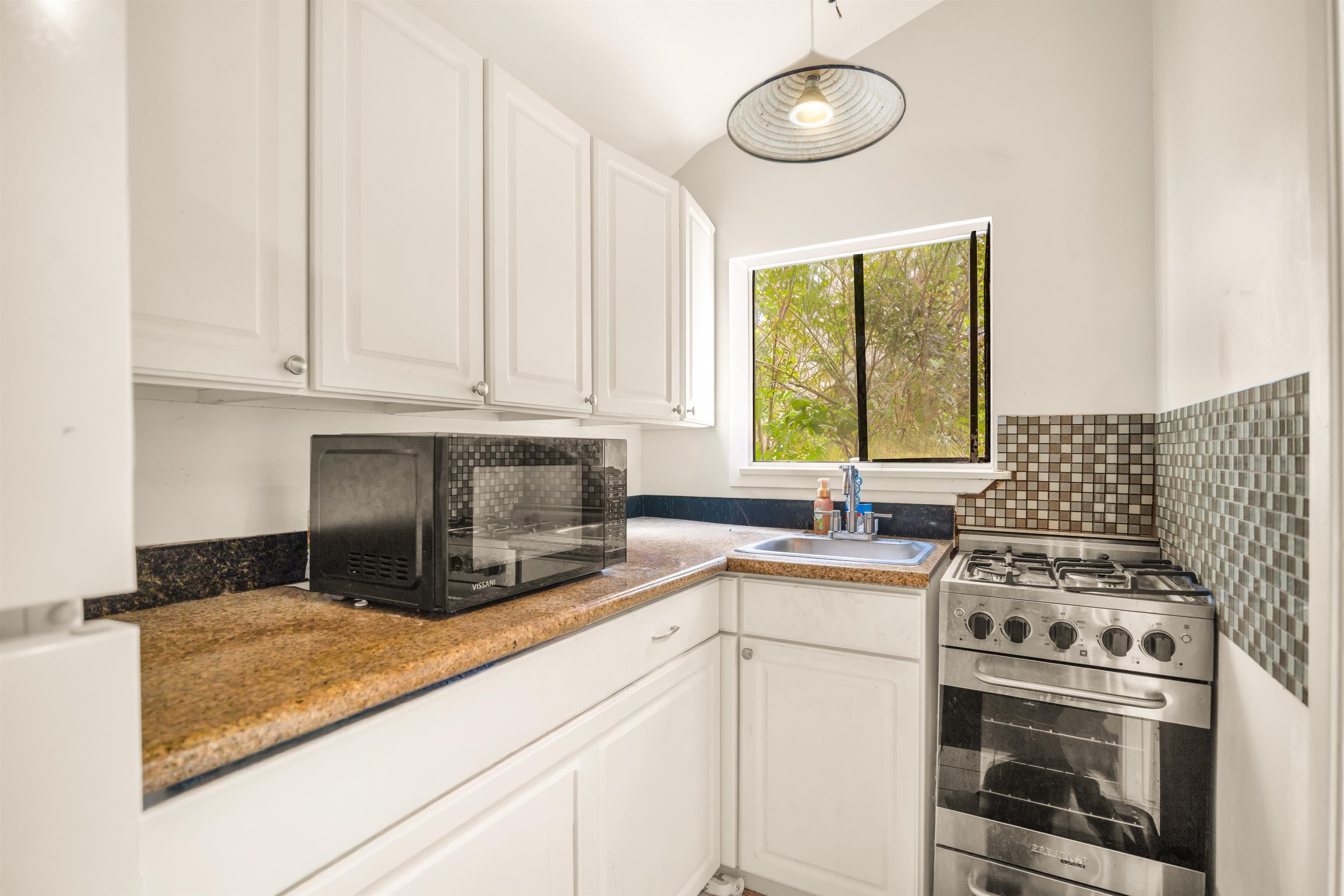 925  Kaupakalua Rd , Haiku home - photo 45 of 50