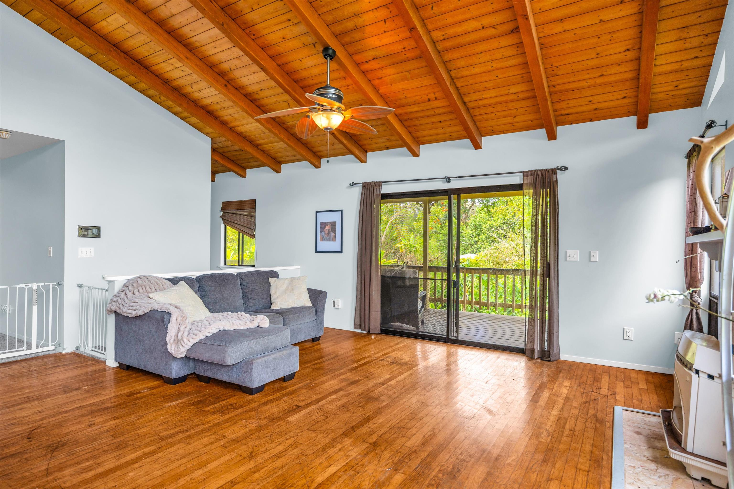 925  Kaupakalua Rd , Haiku home - photo 9 of 50