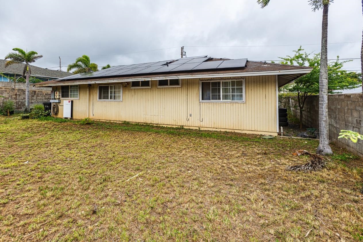 925  Kuhio Pl , Wailuku home - photo 12 of 23