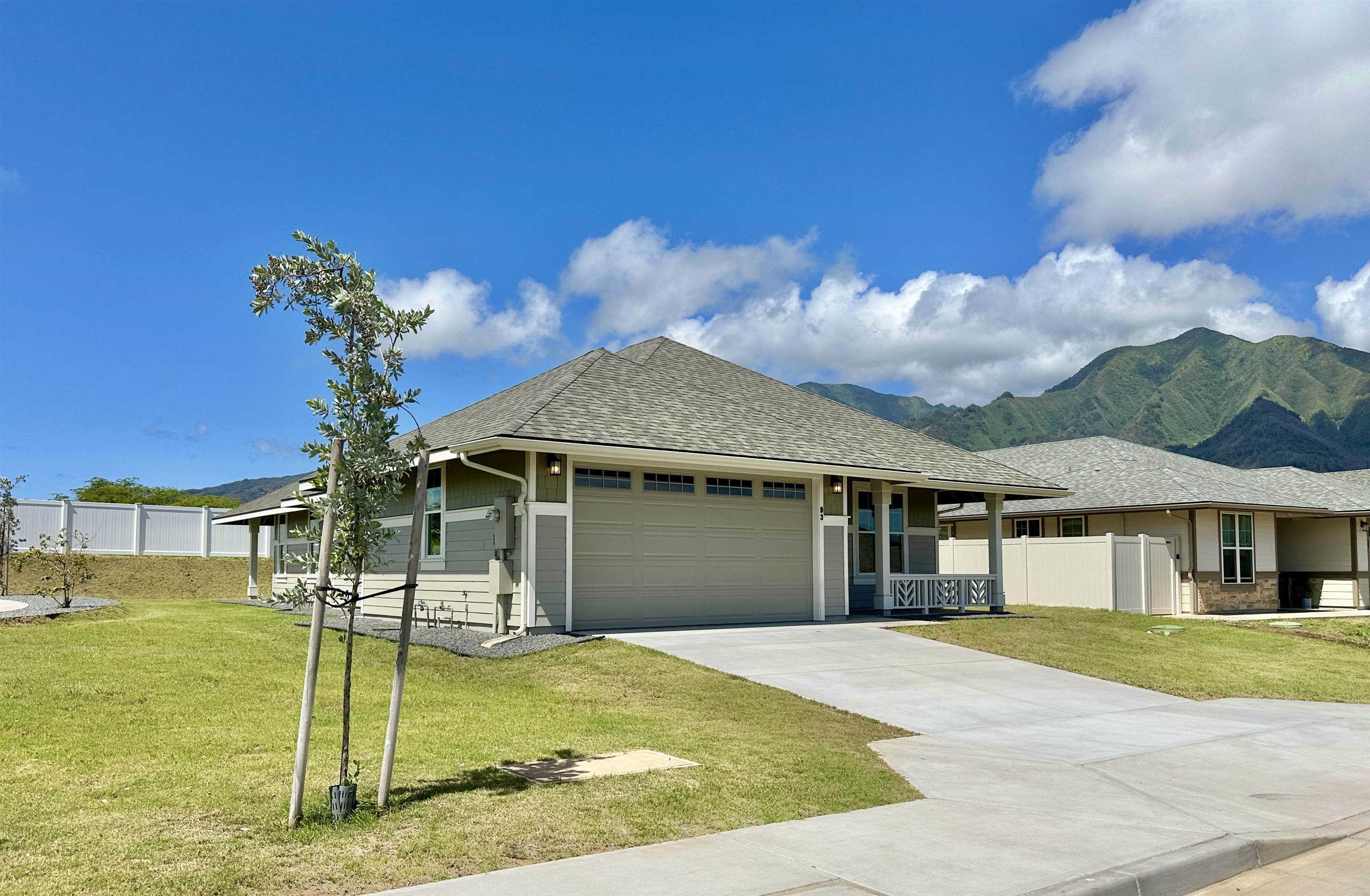 93  Unahe Pl Maui Lani, Kahului home - photo 3 of 47