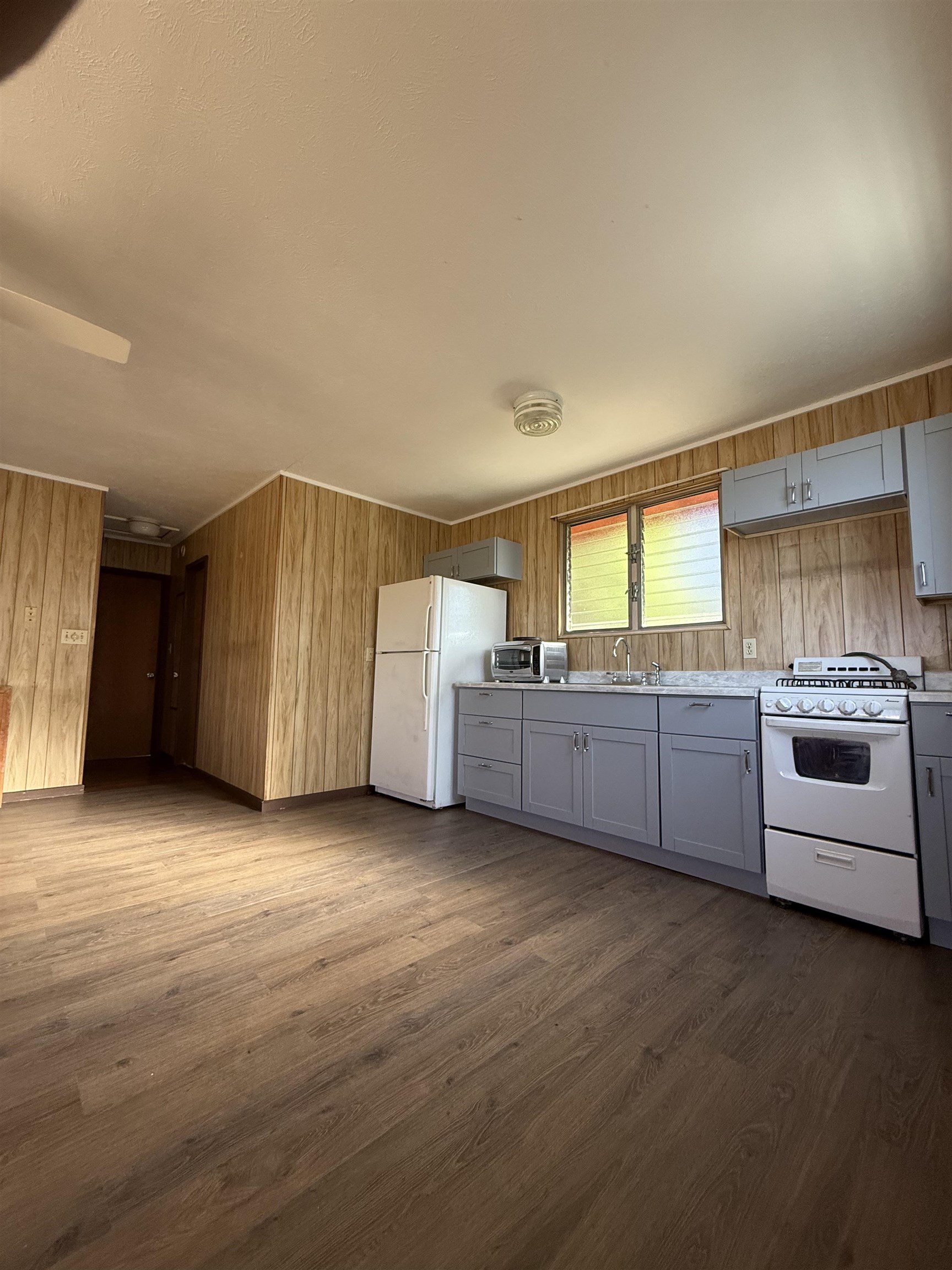 930  Kuialua Pl Lahaina, Lahaina home - photo 7 of 9