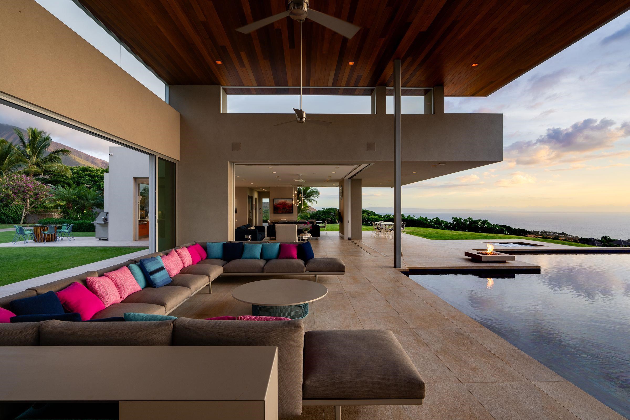 936  Punakea Loop Launiupoko, Lahaina home - photo 4 of 37