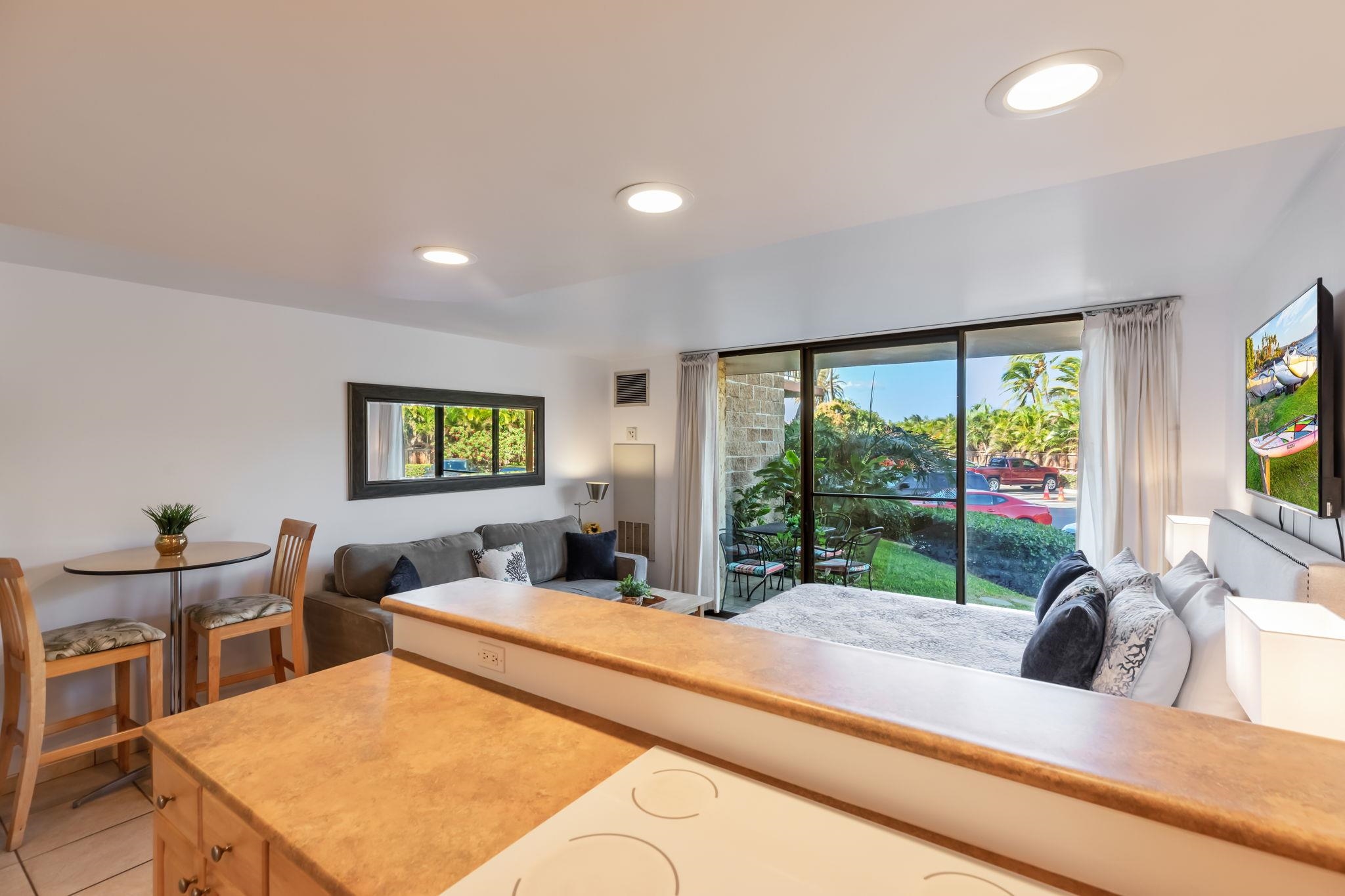 Kauhale Makai condo # 102, Kihei, Hawaii - photo 11 of 39