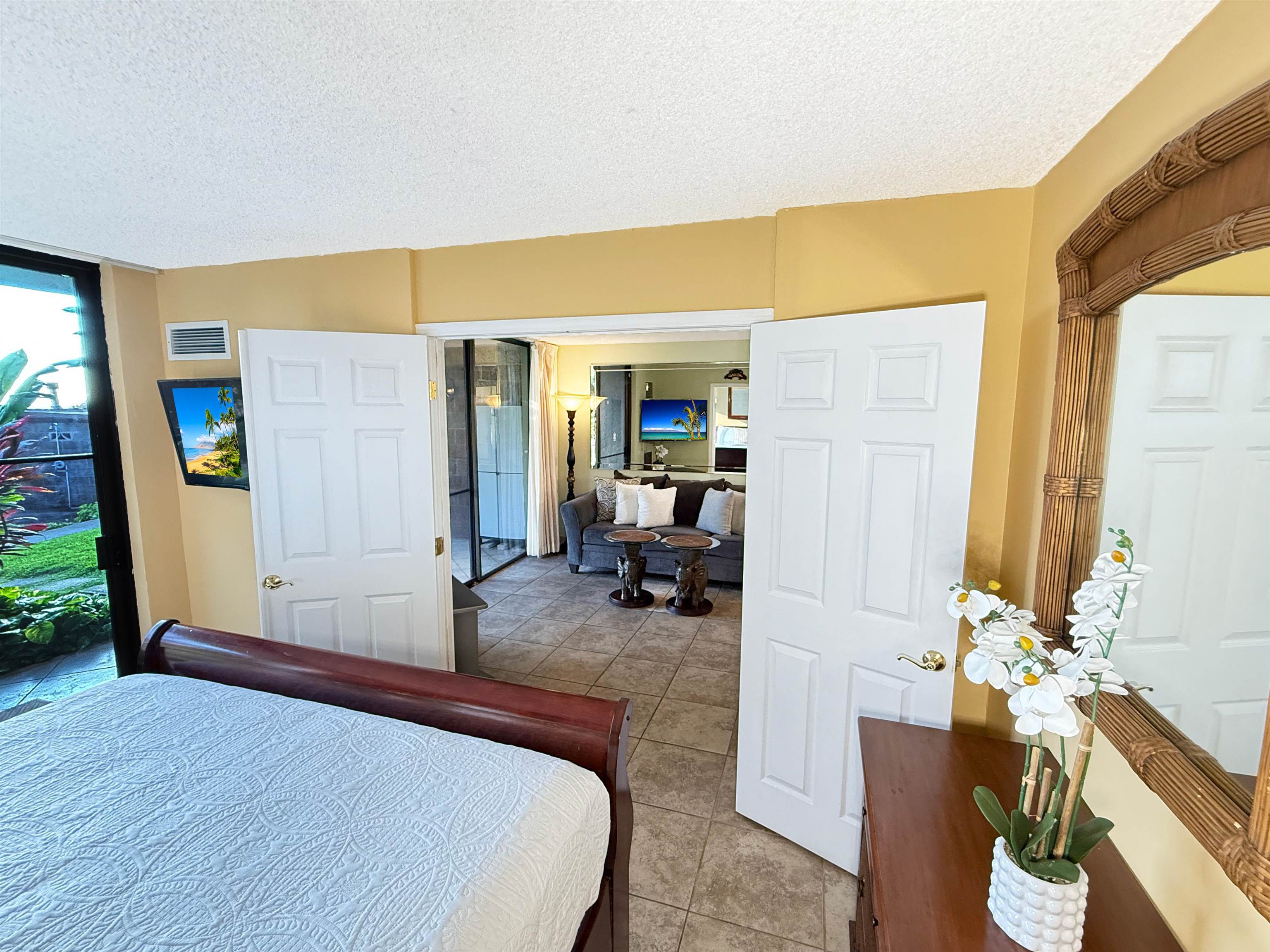 Kauhale Makai condo # 109, Kihei, Hawaii - photo 4 of 30