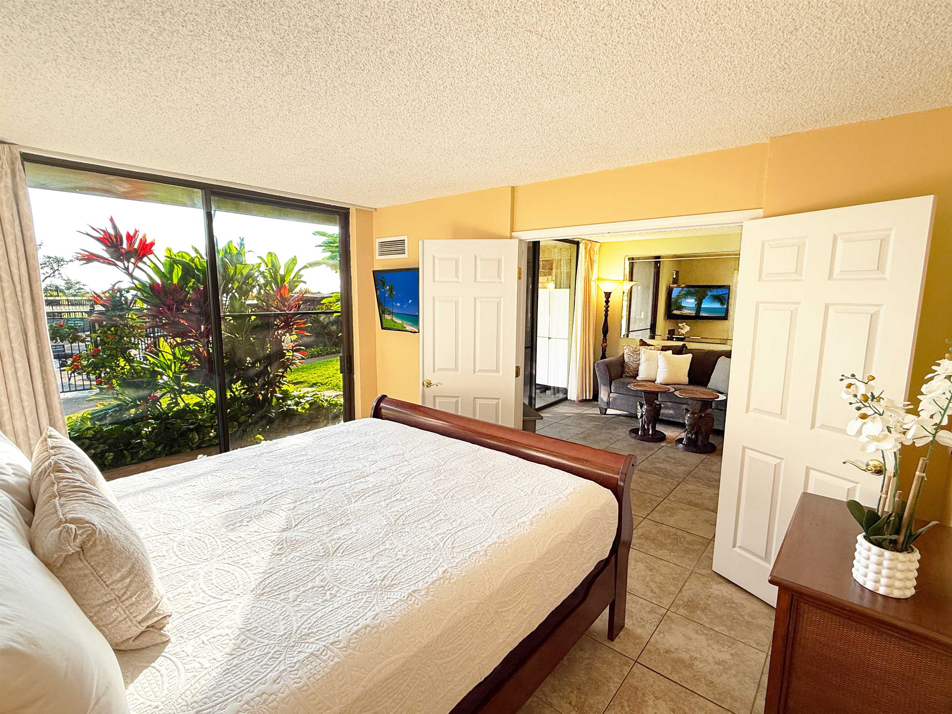 Kauhale Makai condo # 109, Kihei, Hawaii - photo 5 of 30