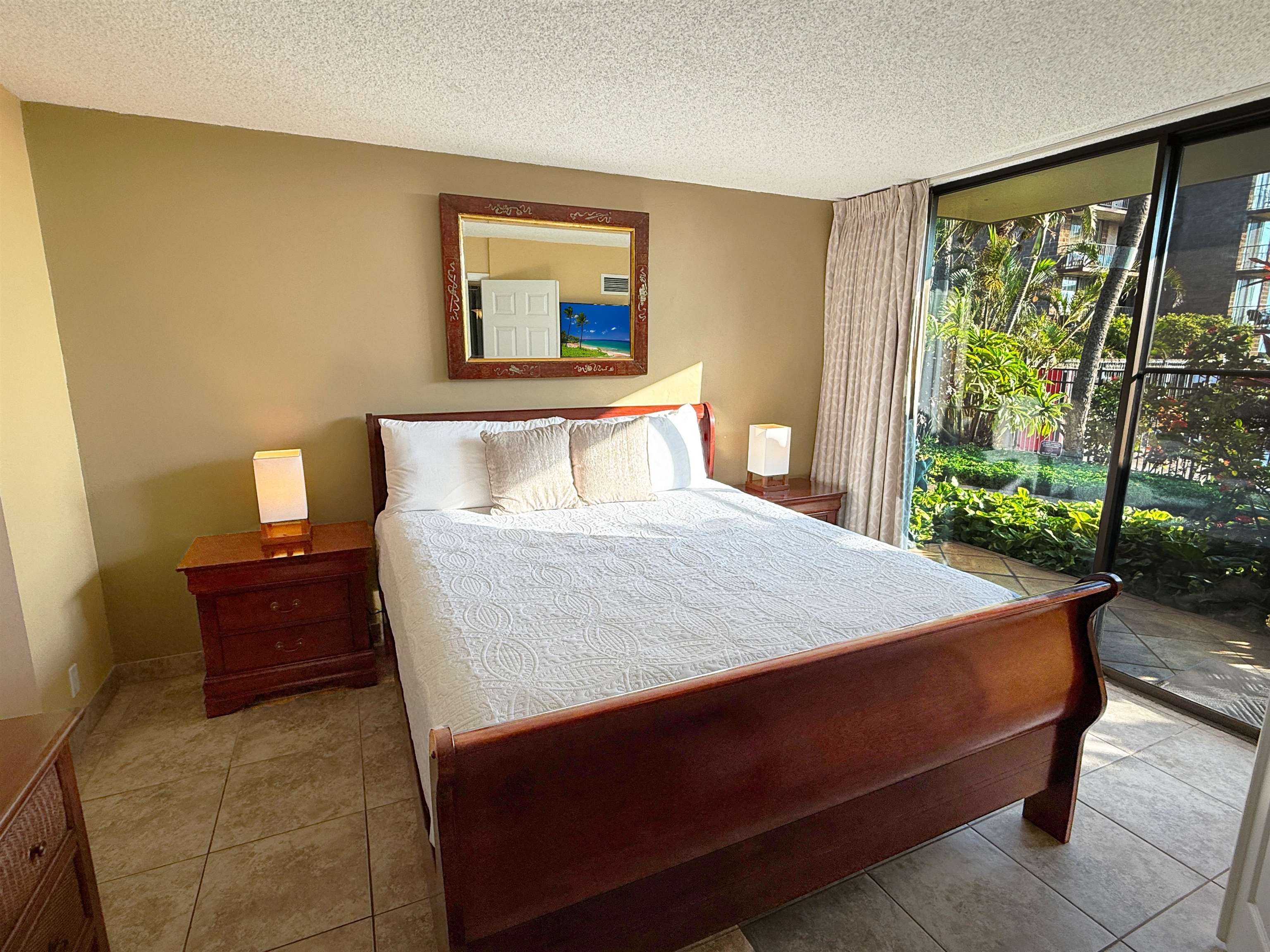 Kauhale Makai condo # 109, Kihei, Hawaii - photo 6 of 30