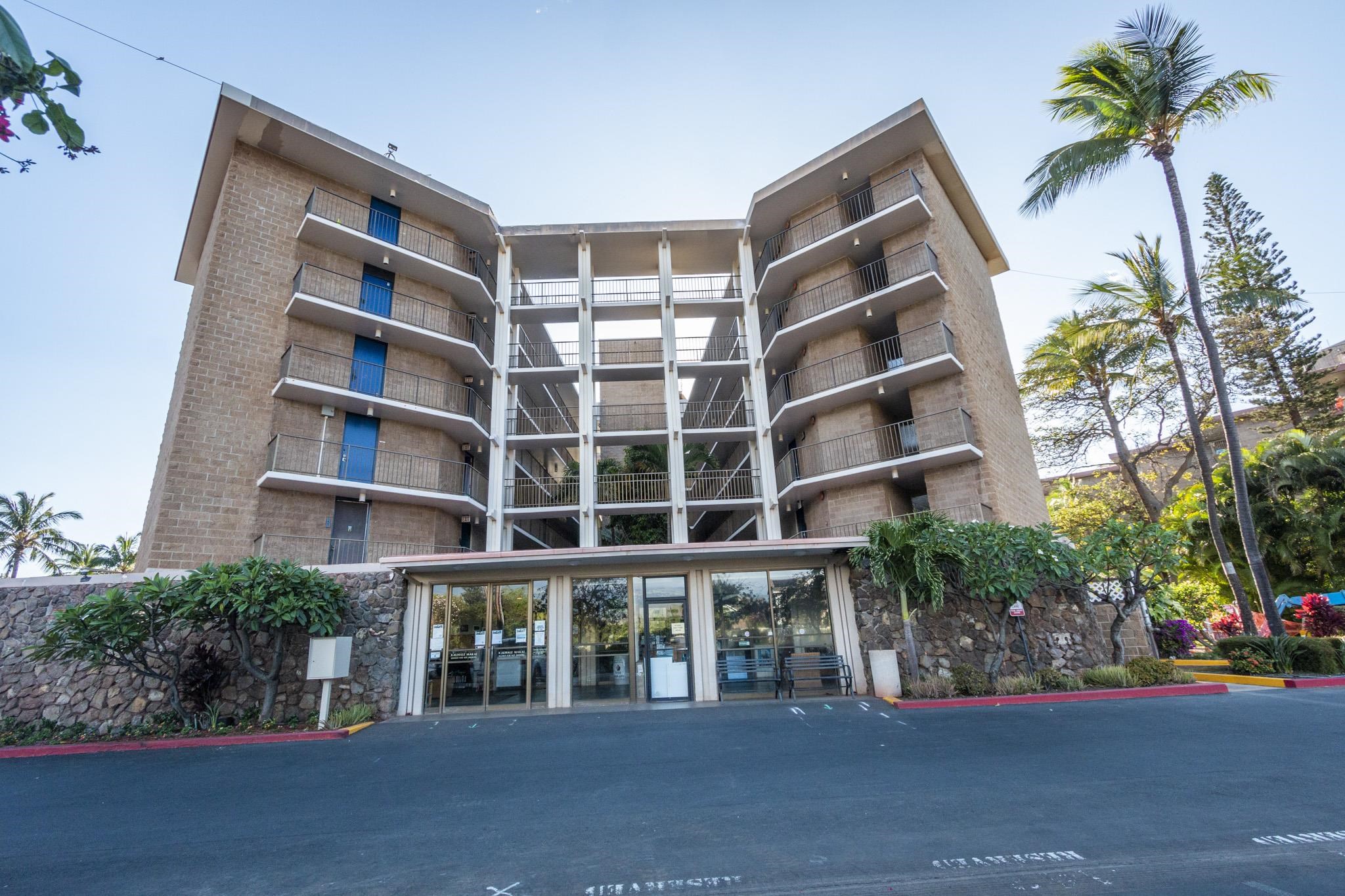 Kauhale Makai condo # 301, Kihei, Hawaii - photo 17 of 46
