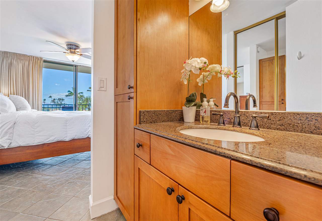 Kauhale Makai condo # 333, Kihei, Hawaii - photo 7 of 23