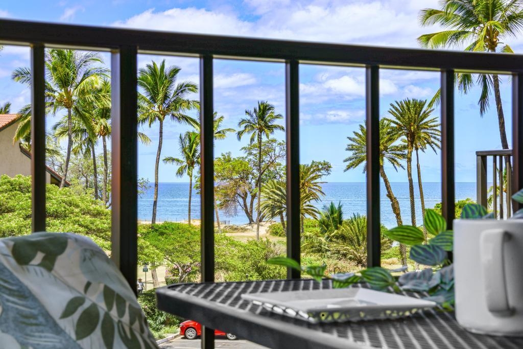 Kauhale Makai condo # 421, Kihei, Hawaii - photo 2 of 35