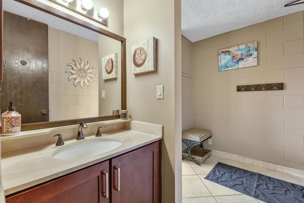 Kauhale Makai condo # 421, Kihei, Hawaii - photo 14 of 35