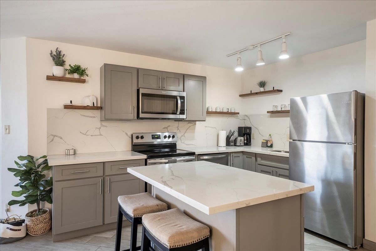 Kauhale Makai condo # 423, Kihei, Hawaii - photo 7 of 50