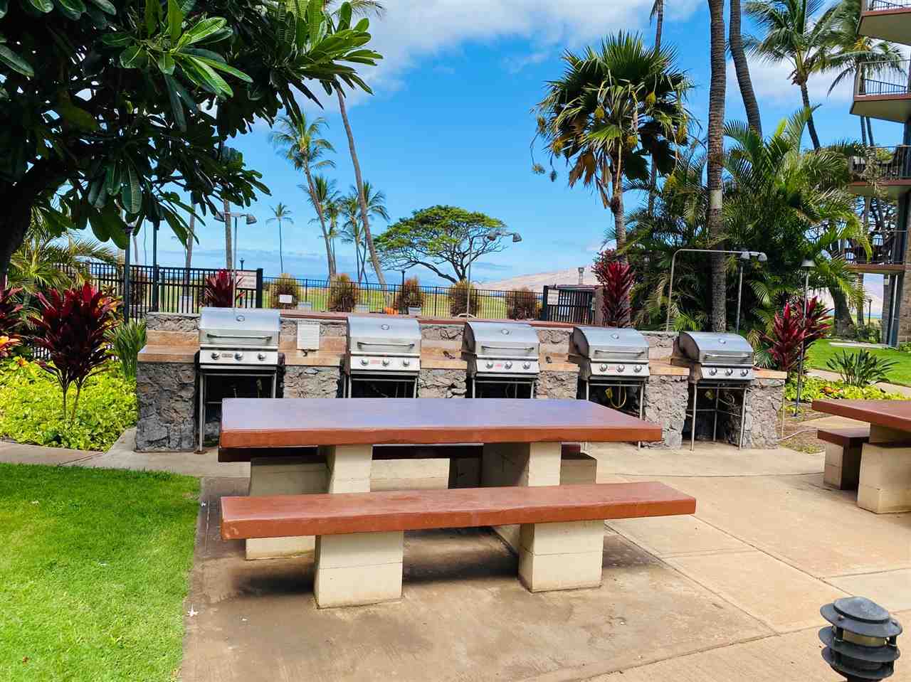 Kauhale Makai condo # 425, Kihei, Hawaii - photo 22 of 28