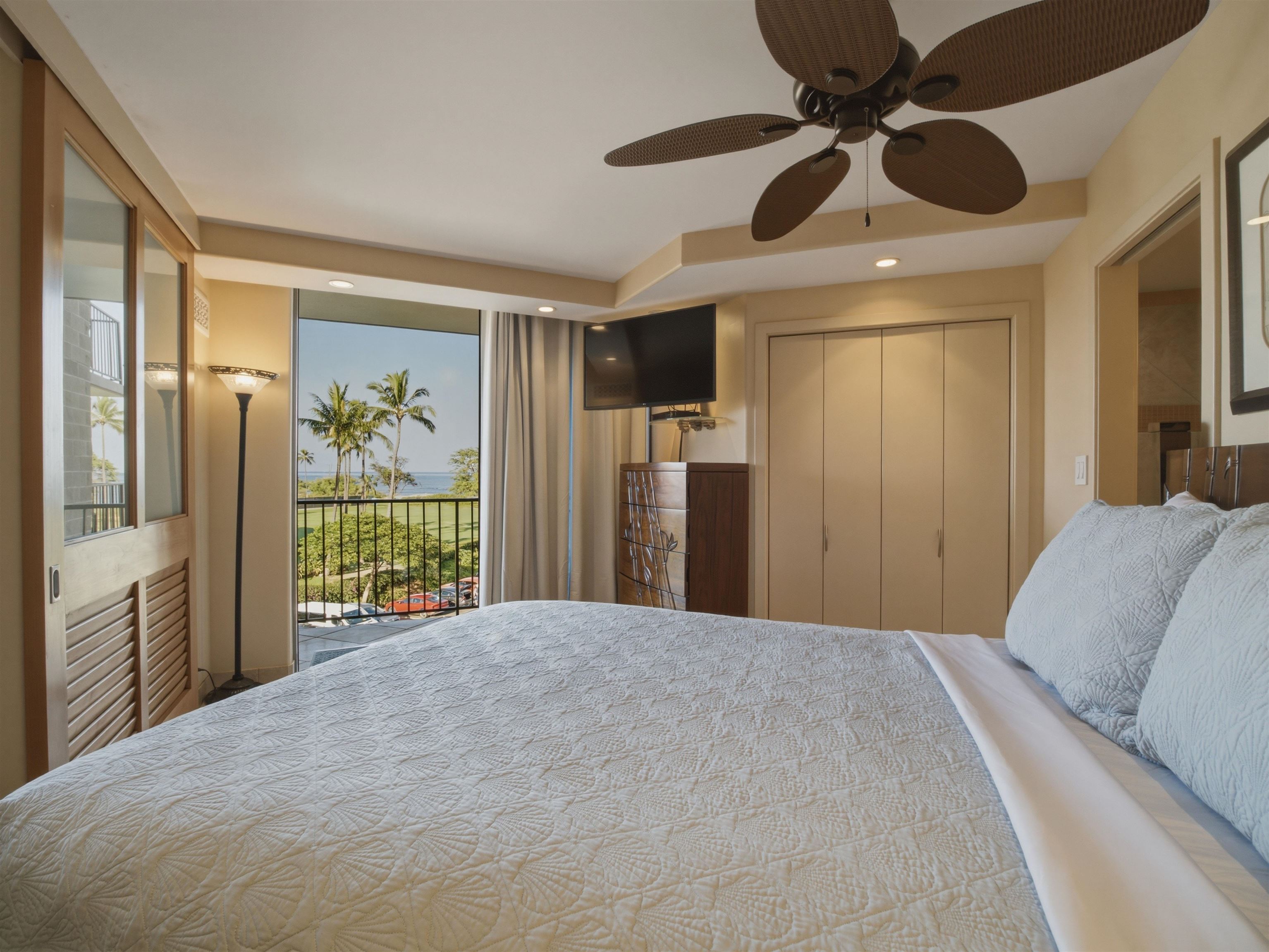 Kauhale Makai condo # 429, Kihei, Hawaii - photo 15 of 39