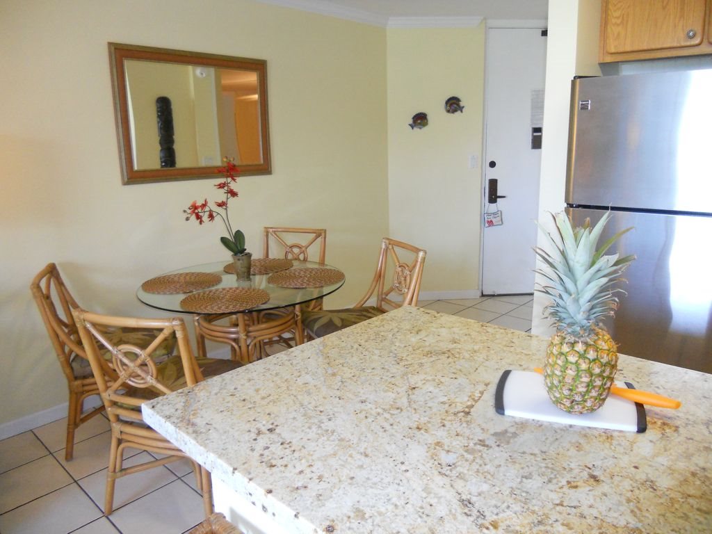 Kauhale Makai condo # 433, Kihei, Hawaii - photo 5 of 22