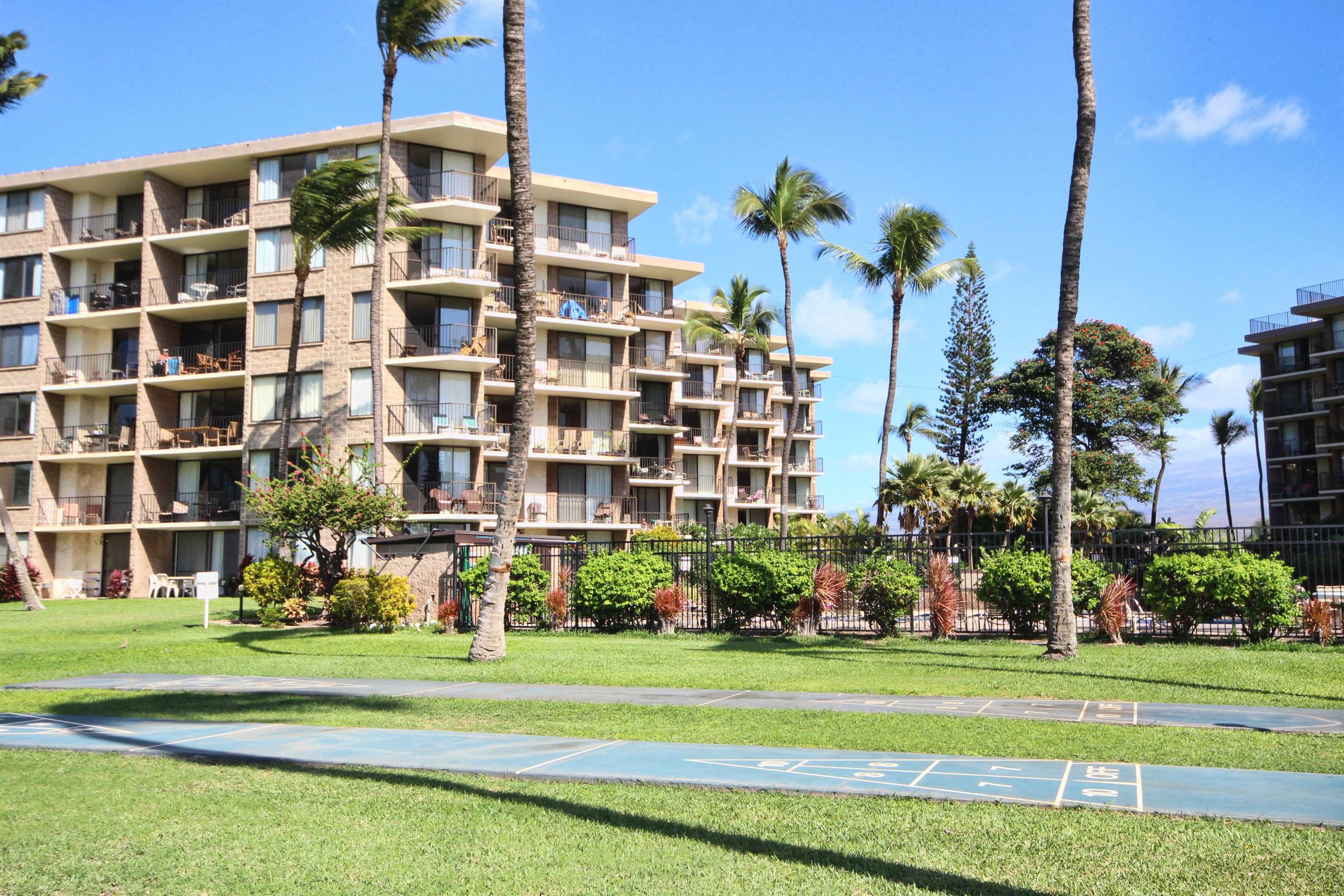 Kauhale Makai condo # 505, Kihei, Hawaii - photo 29 of 31