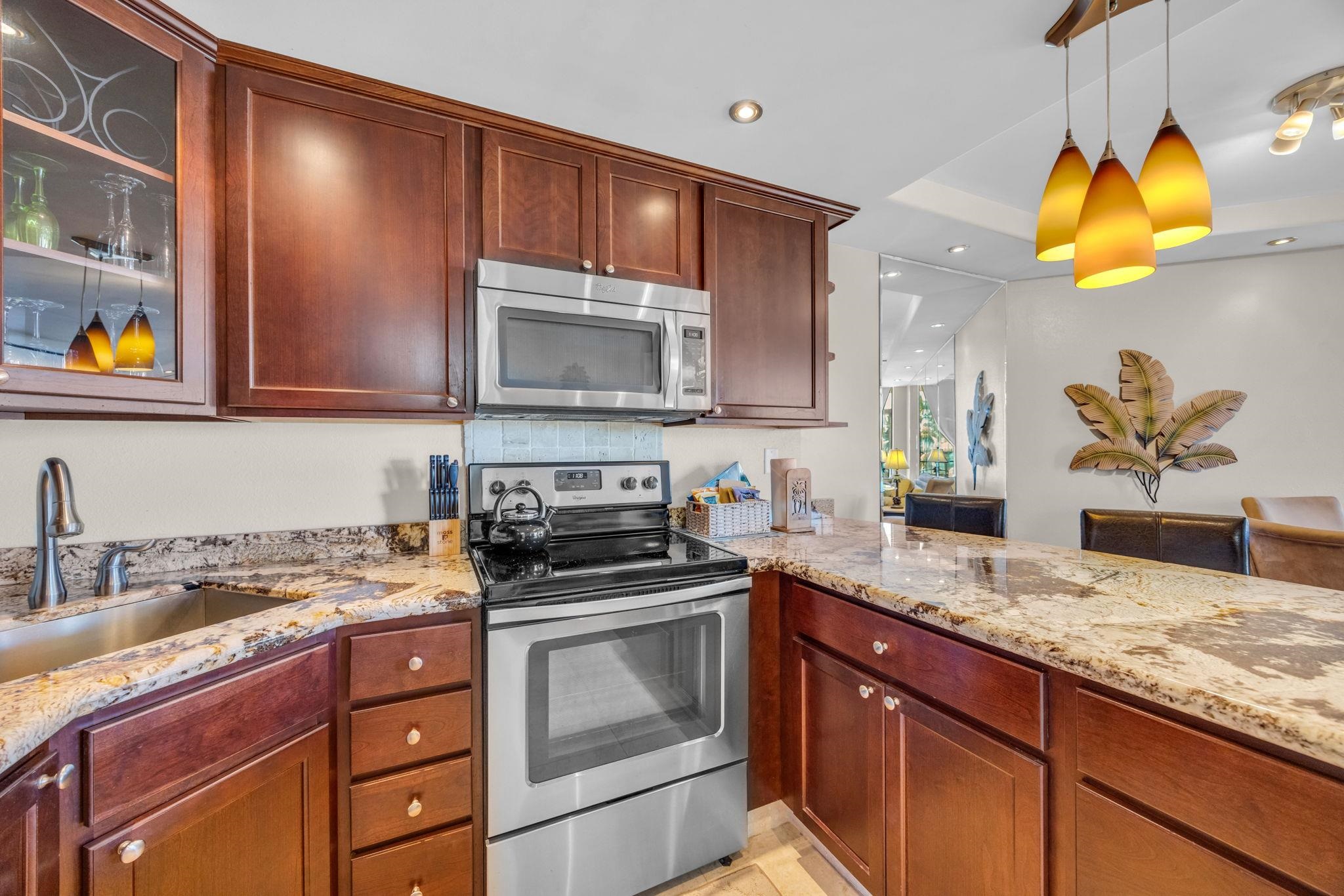 Kauhale Makai condo # 505, Kihei, Hawaii - photo 6 of 36