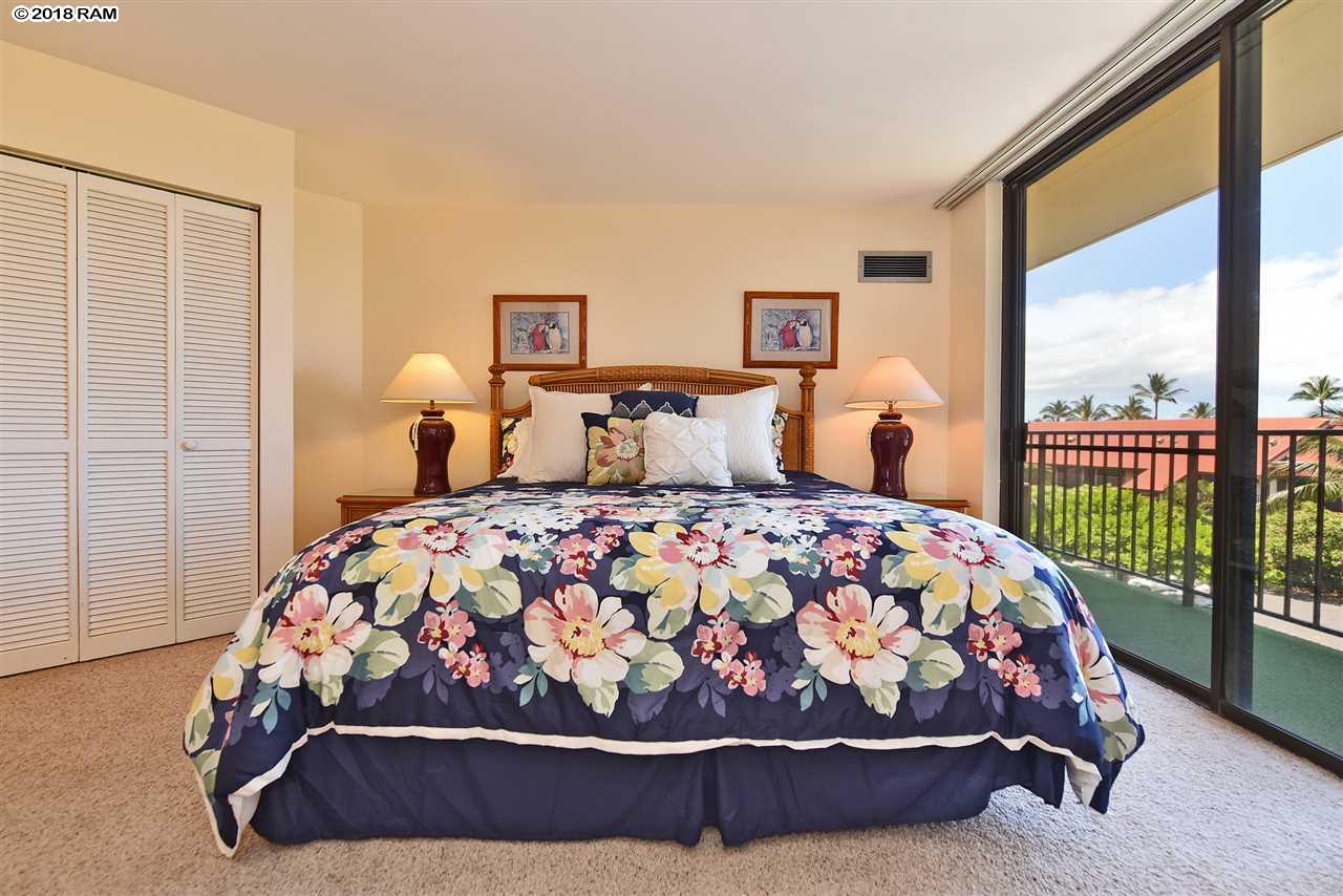 Kauhale Makai condo # 525, Kihei, Hawaii - photo 11 of 30