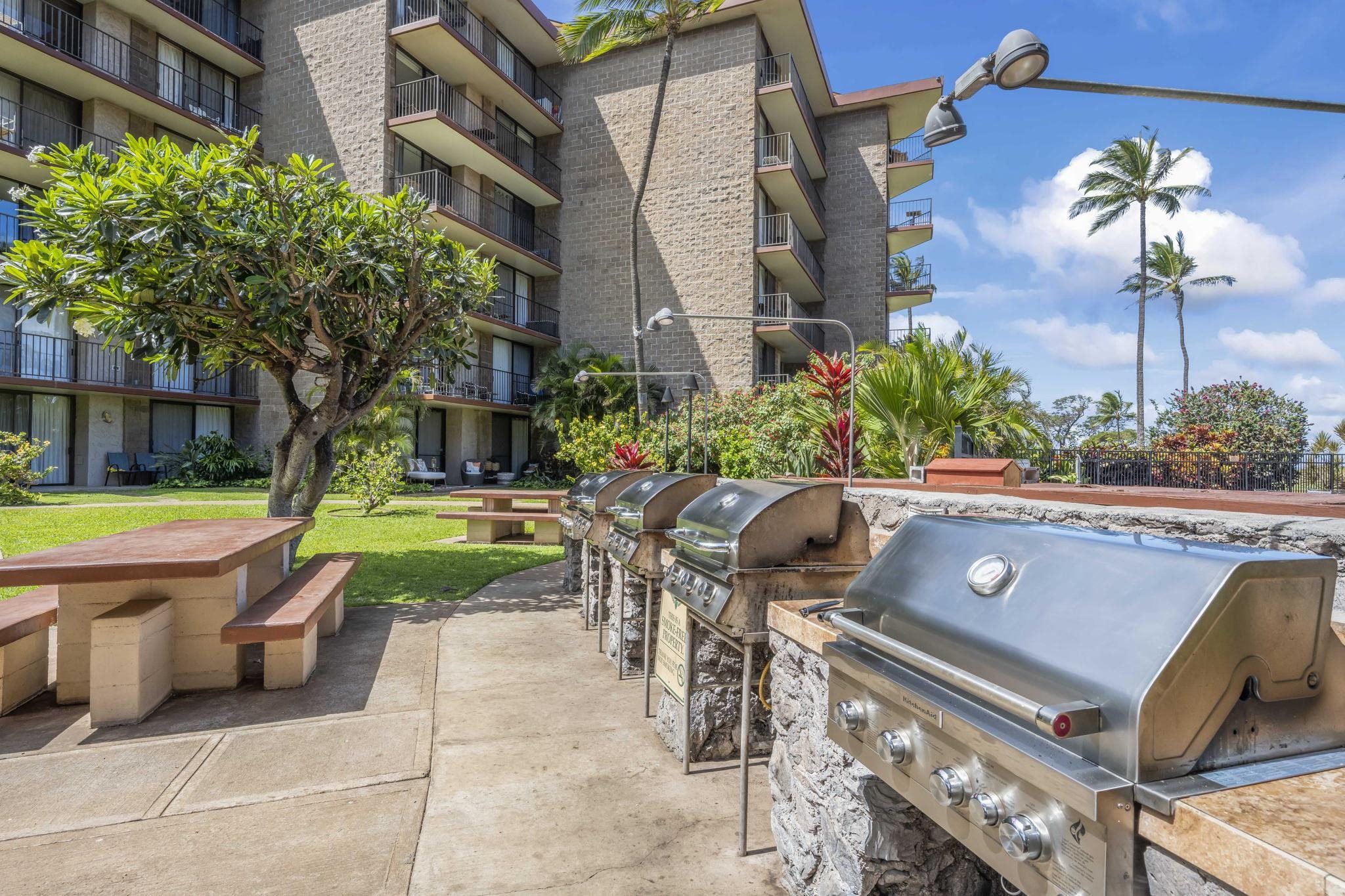 Kauhale Makai condo # 612, Kihei, Hawaii - photo 26 of 30